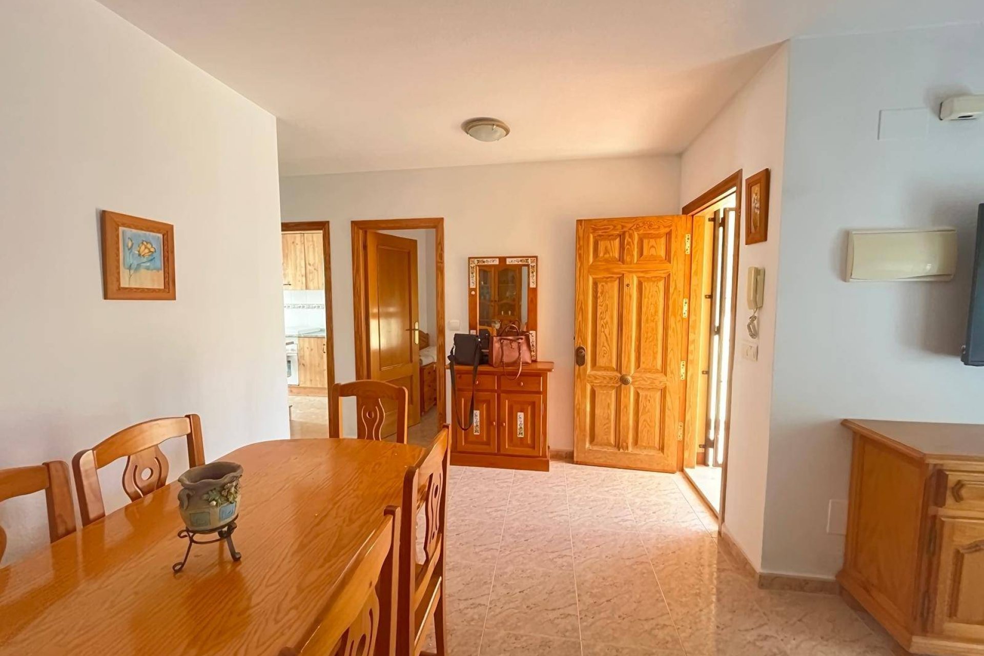 Resale - Townhouse -
Santiago de la Ribera - San Blas