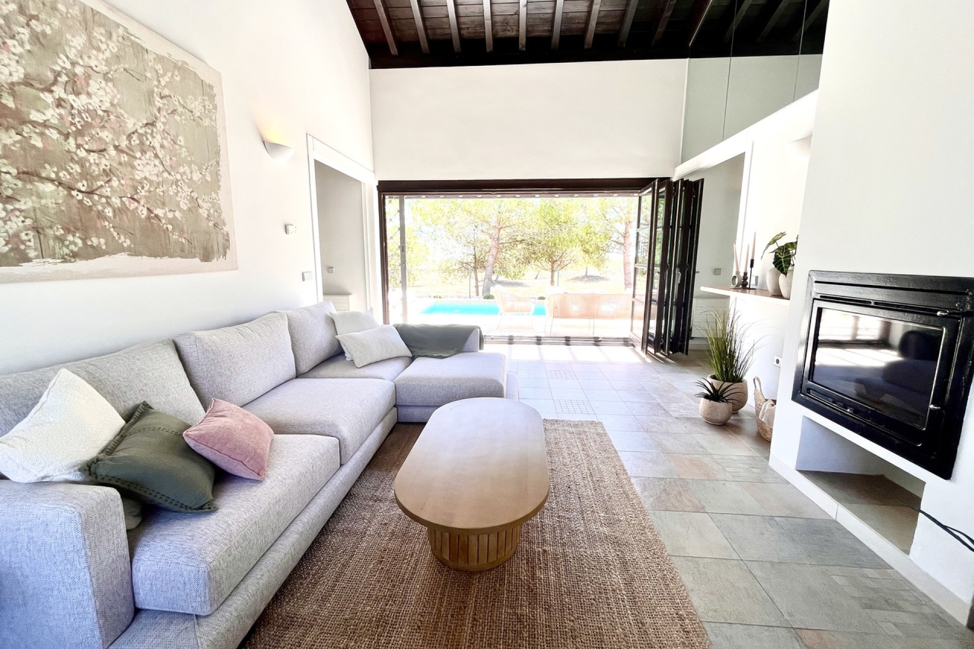 Resale - Townhouse -
Sucina - Inland