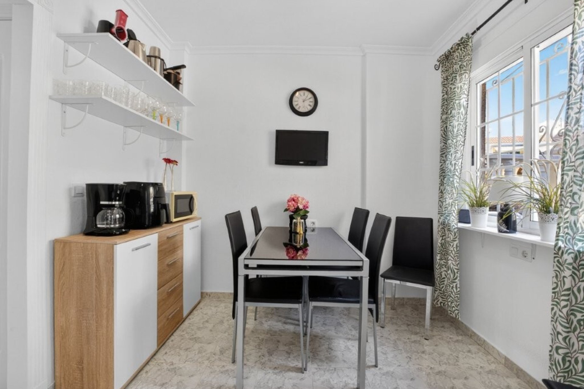 Resale - Townhouse -
Torrevieja - Aguas Nuevas