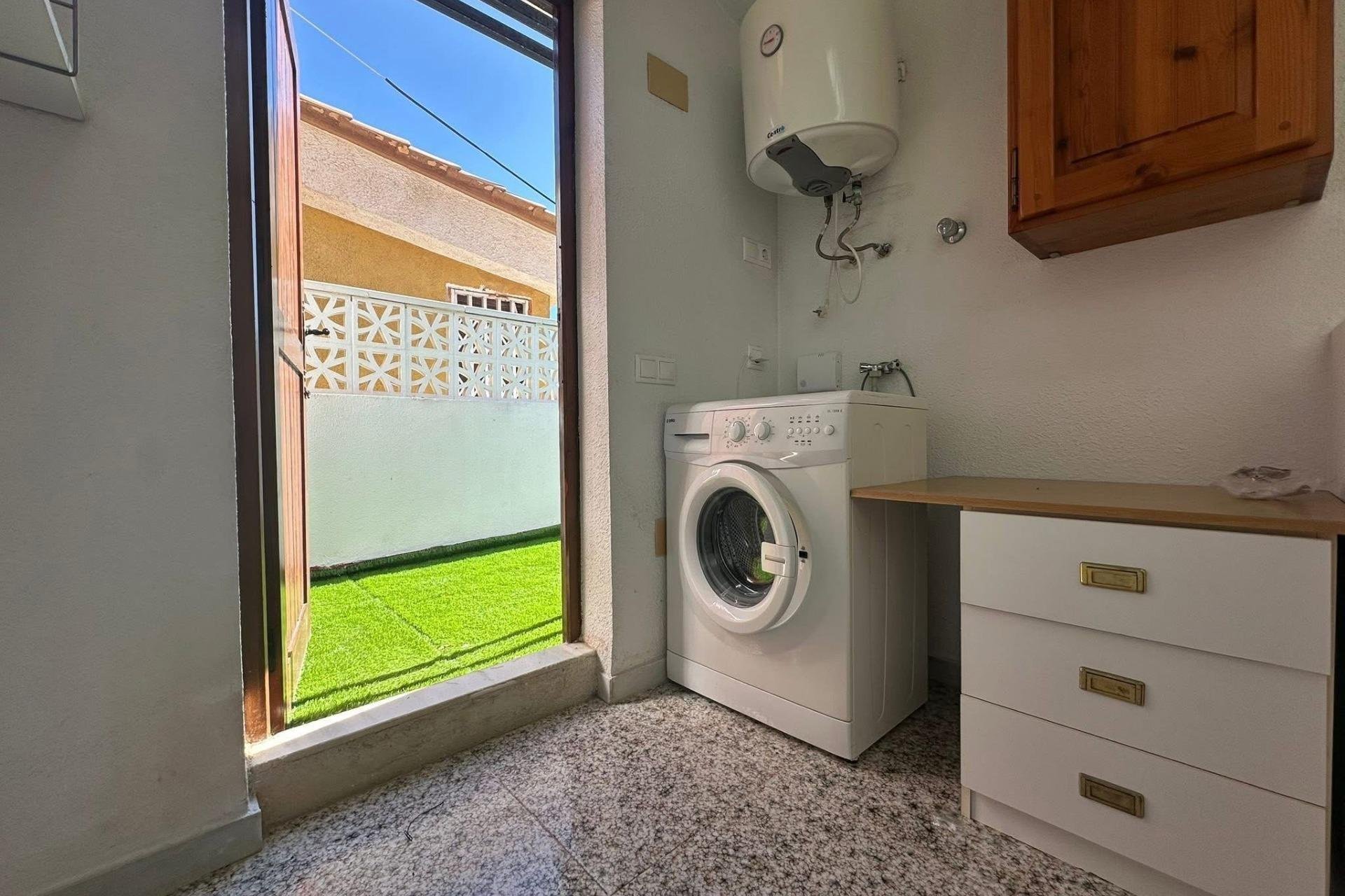 Resale - Townhouse -
Torrevieja - Cabo Cervera