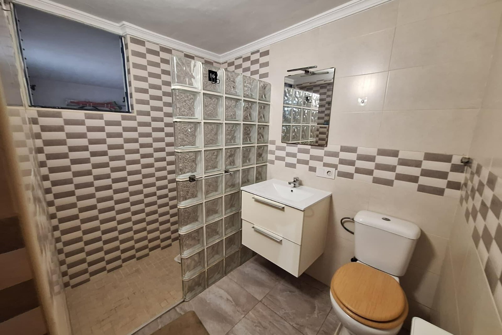Resale - Townhouse -
Torrevieja - Carrefour