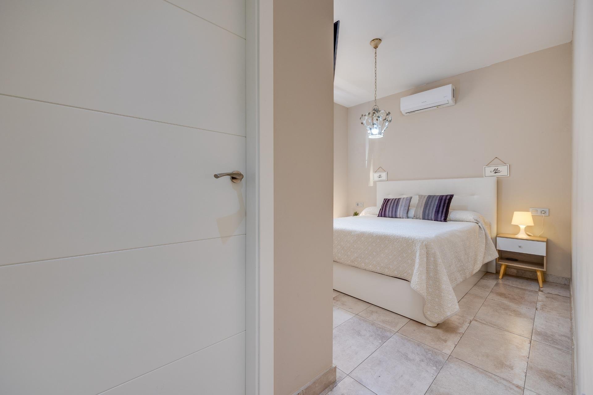 Resale - Townhouse -
Torrevieja - Centro