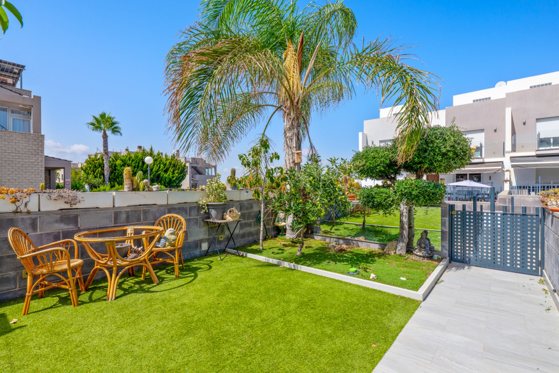 Resale - Townhouse -
Torrevieja - Costa Blanca