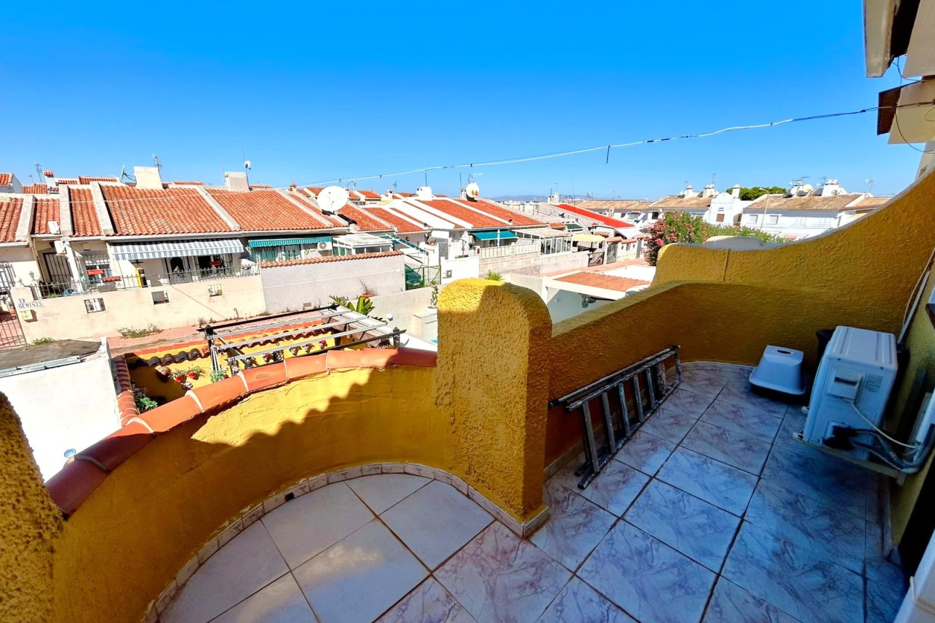 Resale - Townhouse -
Torrevieja - Costa Blanca