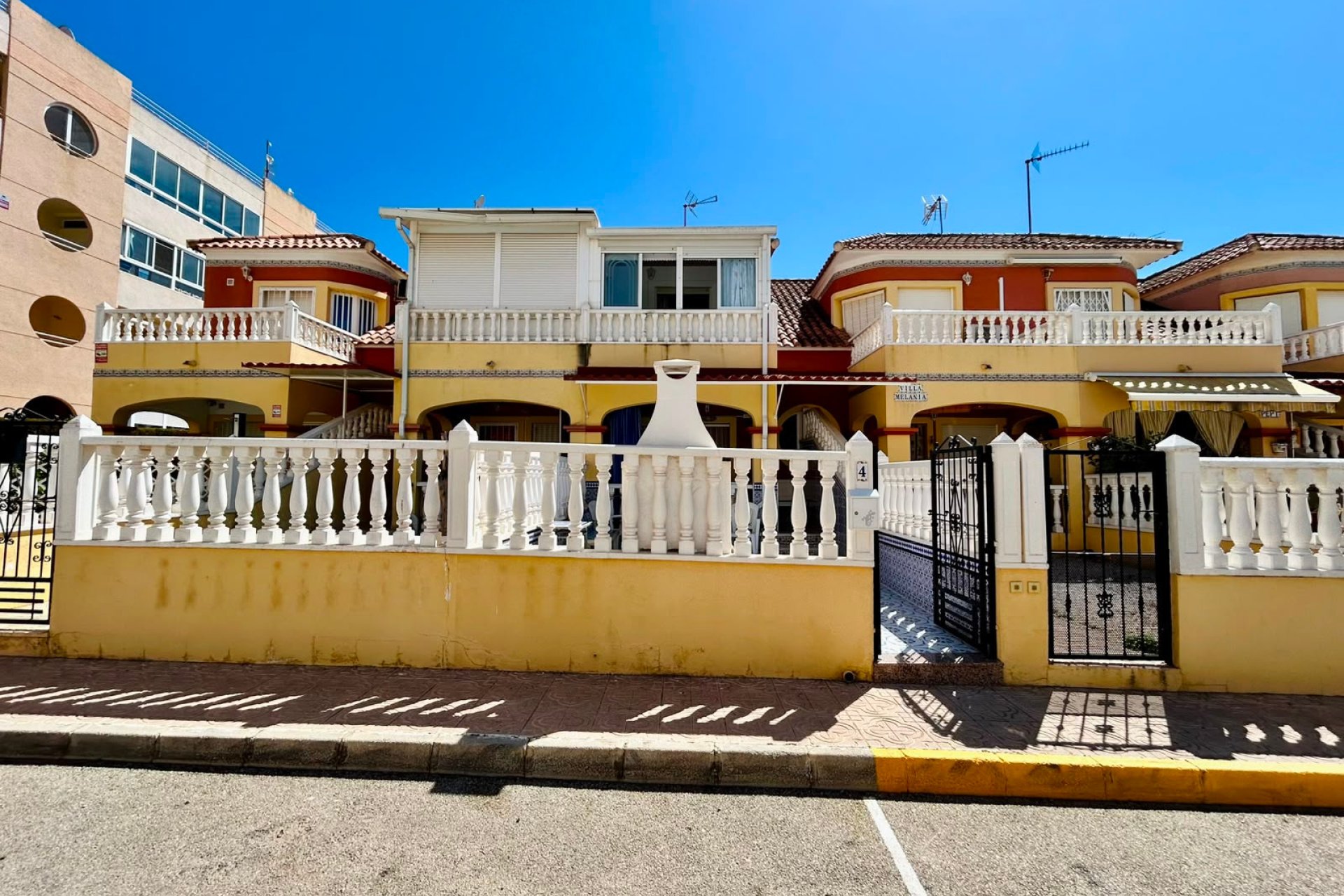 Resale - Townhouse -
Torrevieja - Costa Blanca