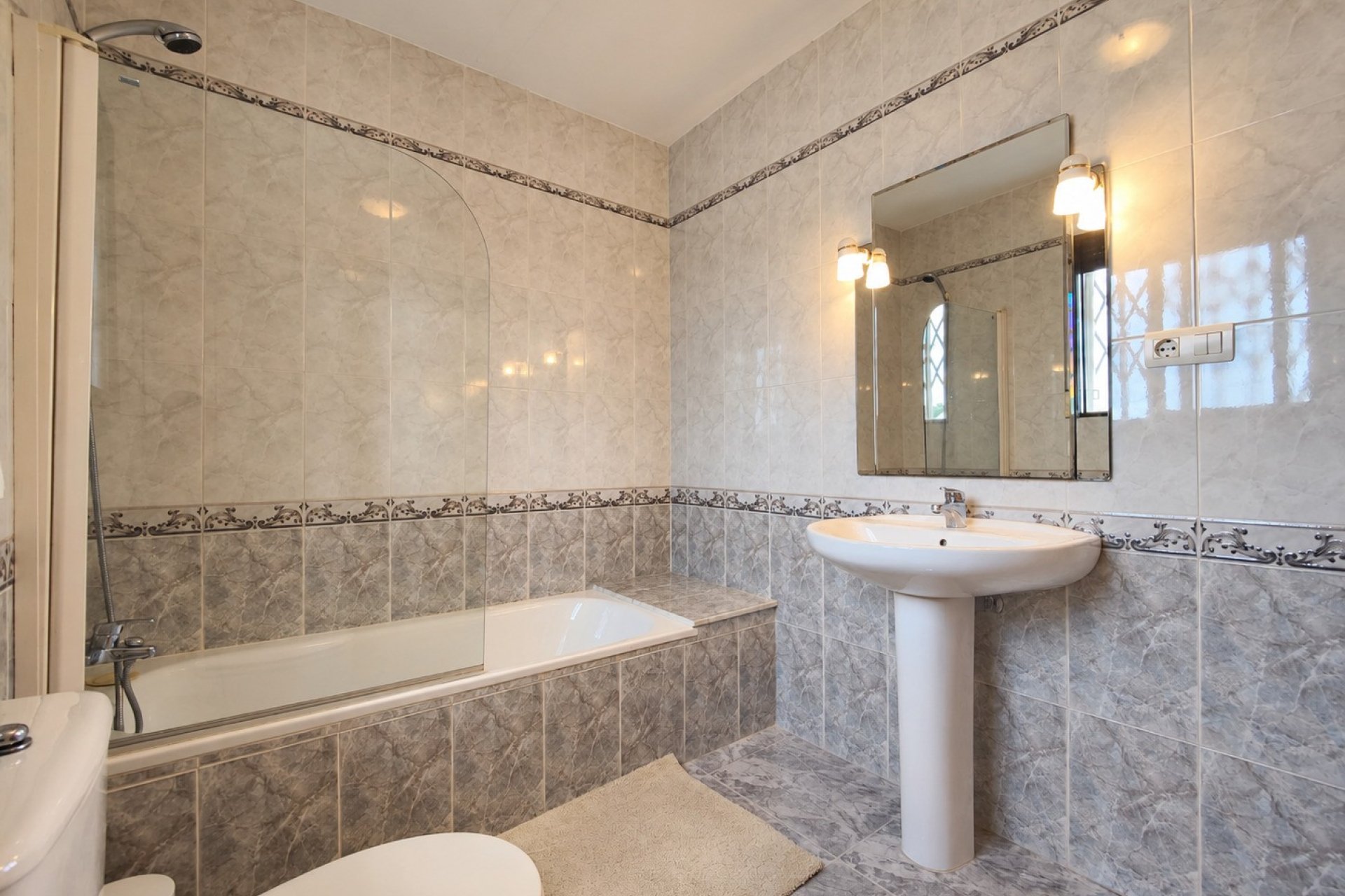 Resale - Townhouse -
Torrevieja - Costa Blanca