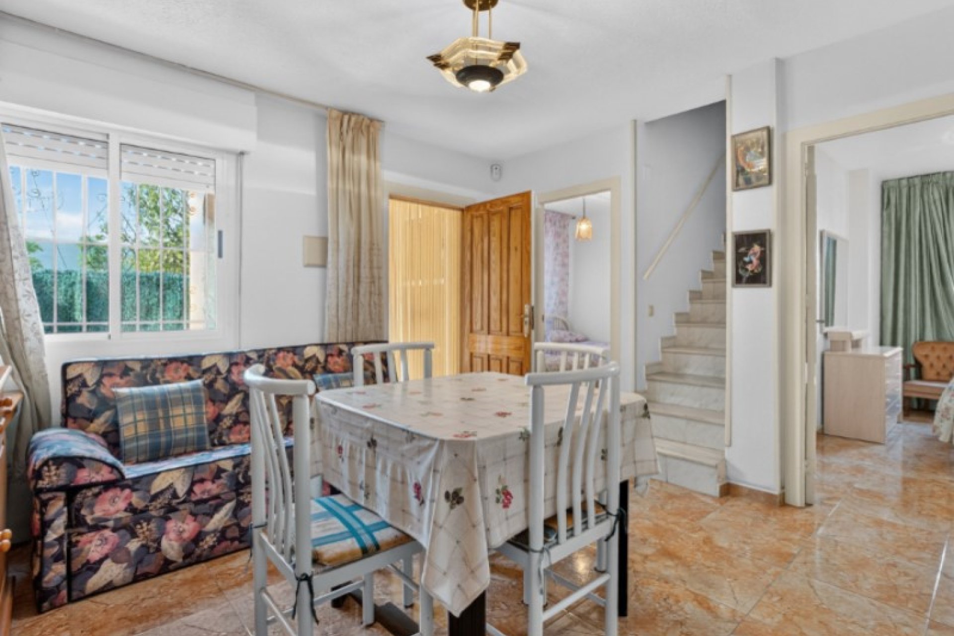 Resale - Townhouse -
Torrevieja - Costa Blanca