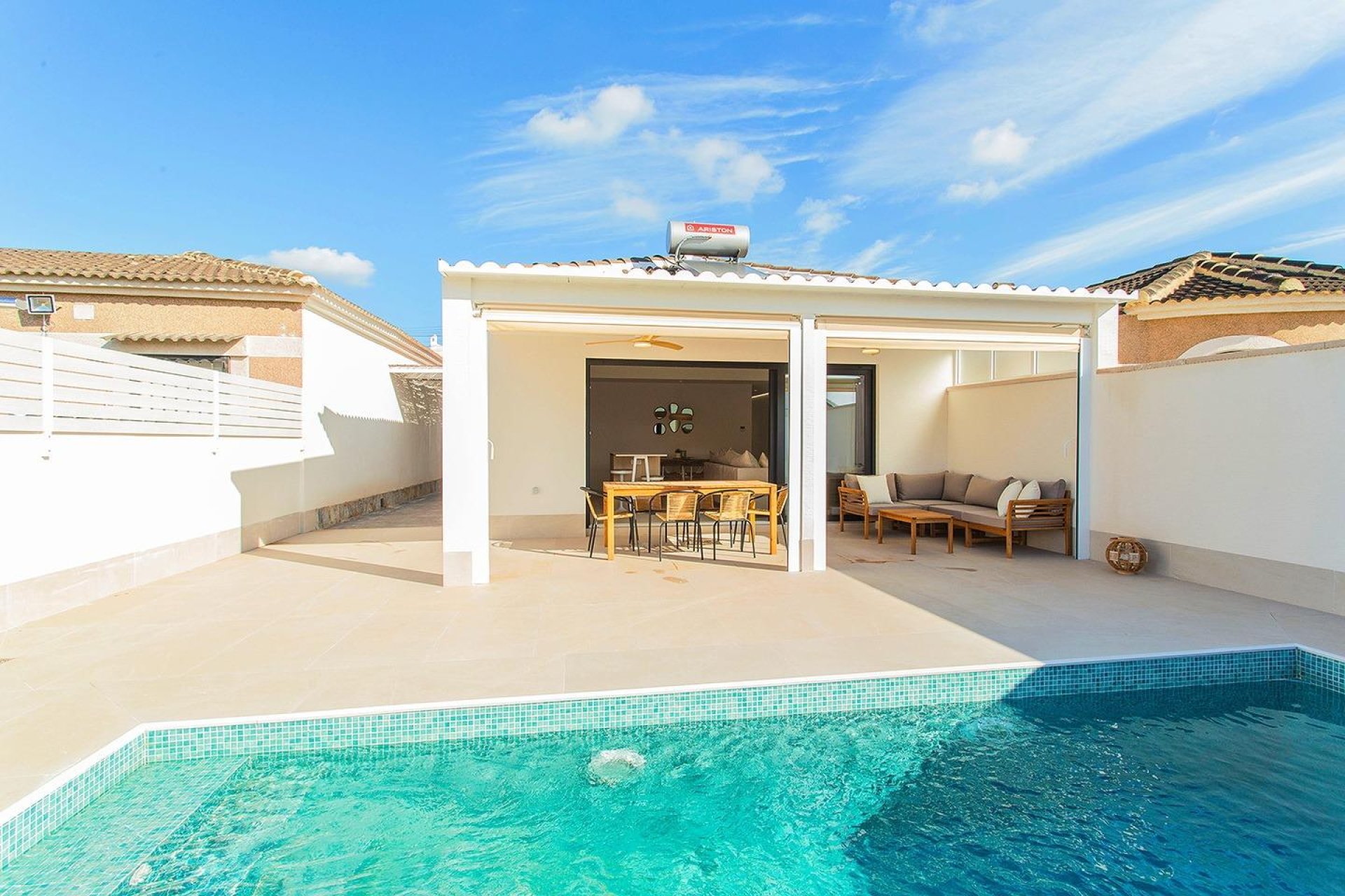 Resale - Townhouse -
Torrevieja - La Siesta