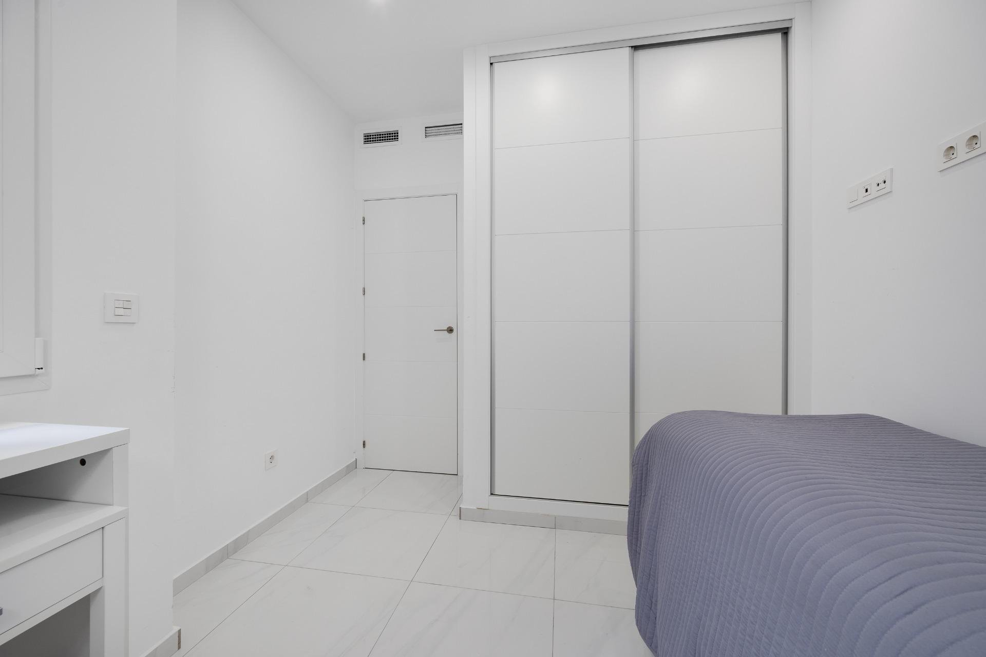Resale - Townhouse -
Torrevieja - La Siesta