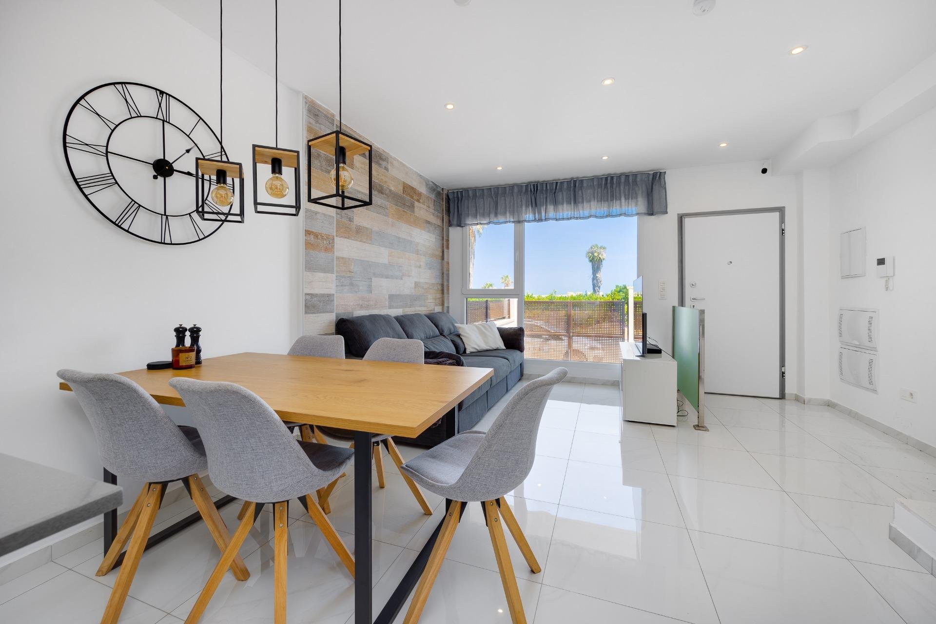 Resale - Townhouse -
Torrevieja - Los Balcones
