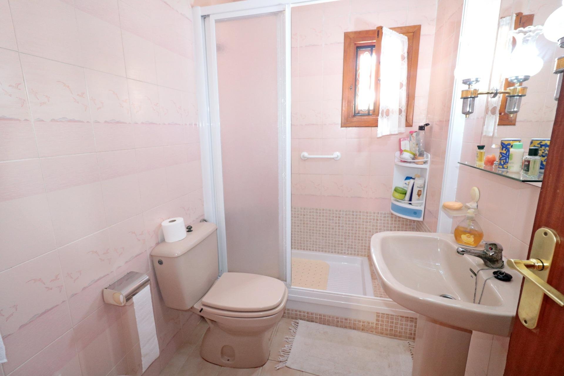 Resale - Townhouse -
Torrevieja - Playa De Los Naufragos