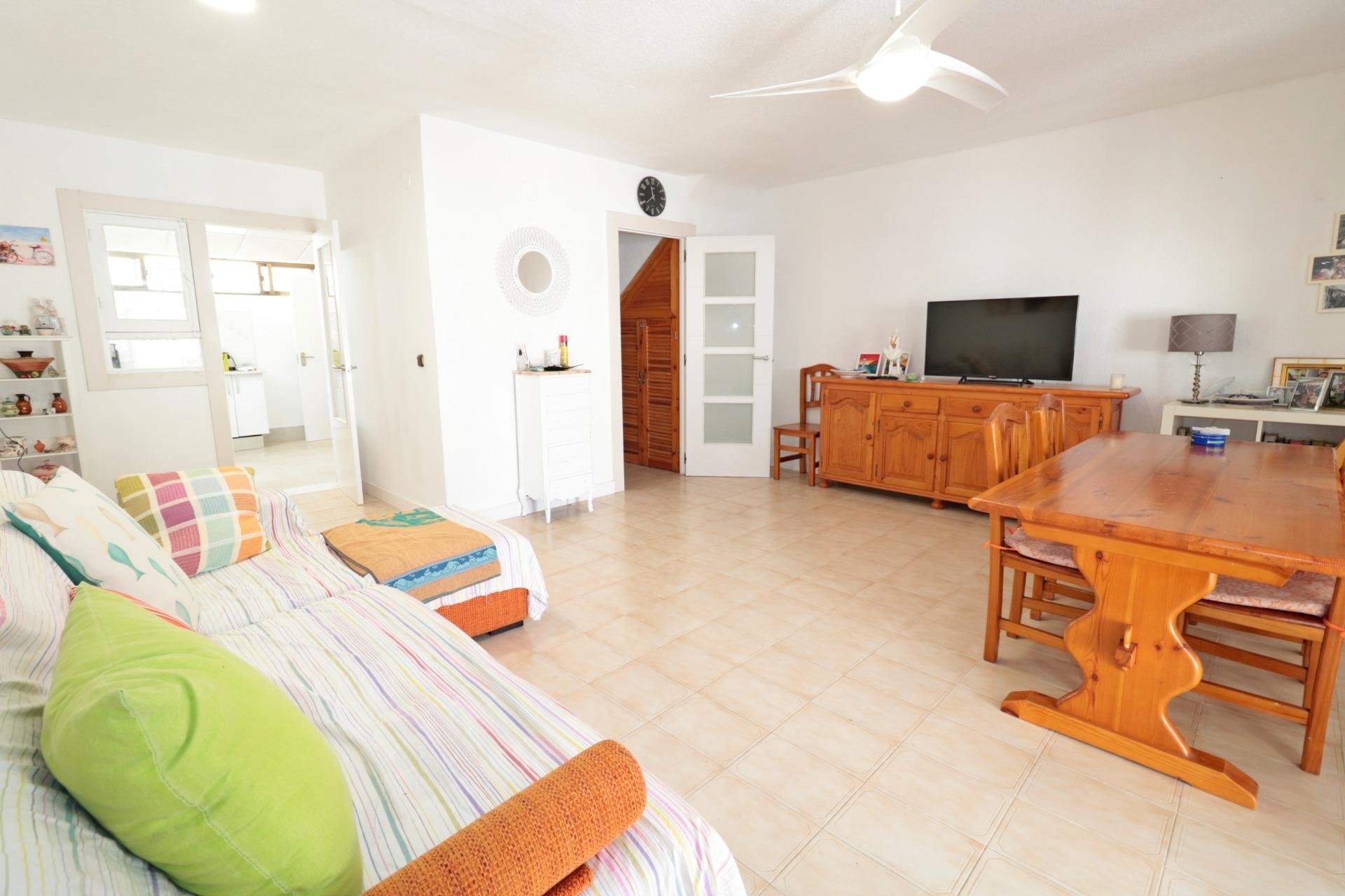 Resale - Townhouse -
Torrevieja - Playa De Los Naufragos