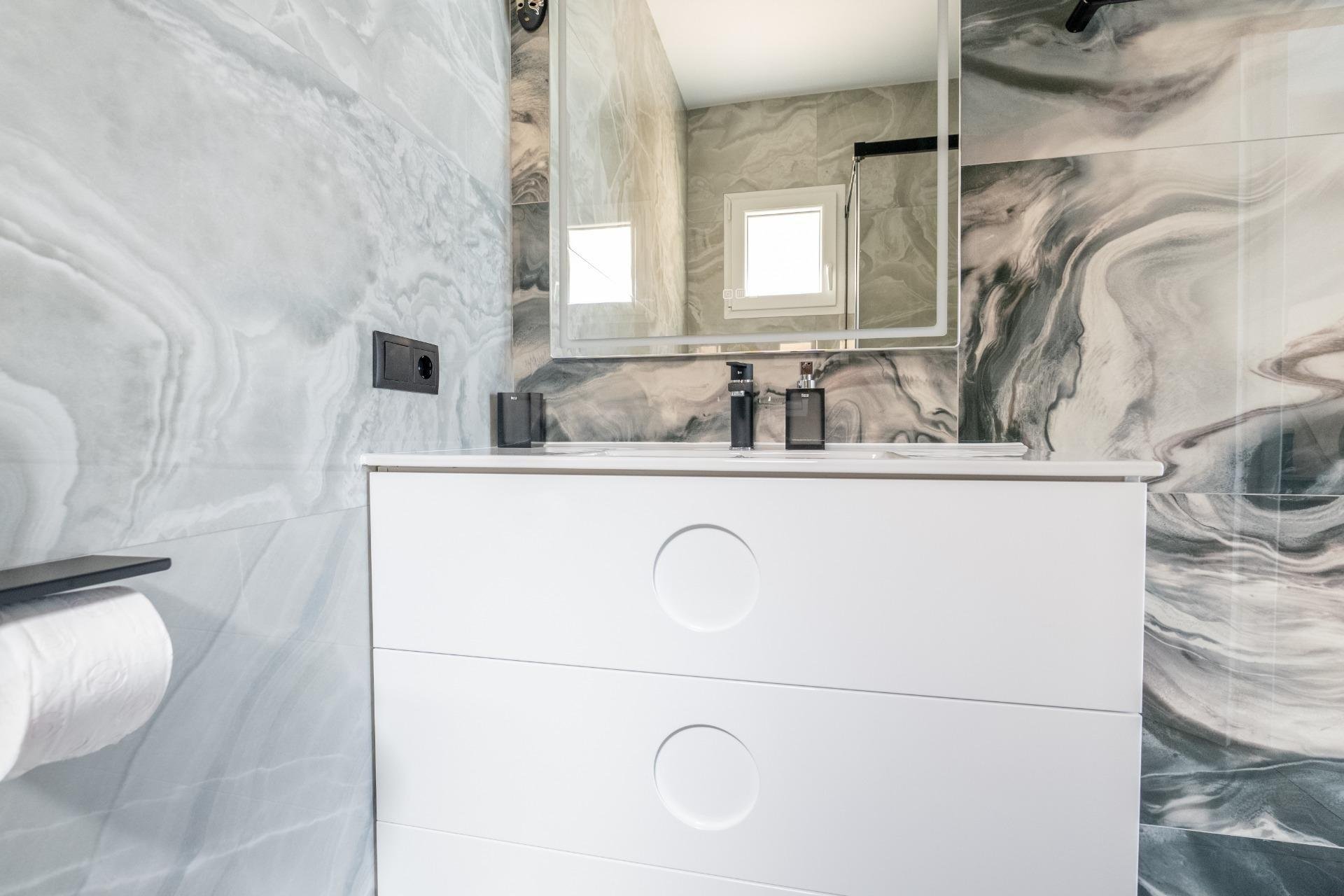 Resale - Townhouse -
Torrevieja - Punta Prima