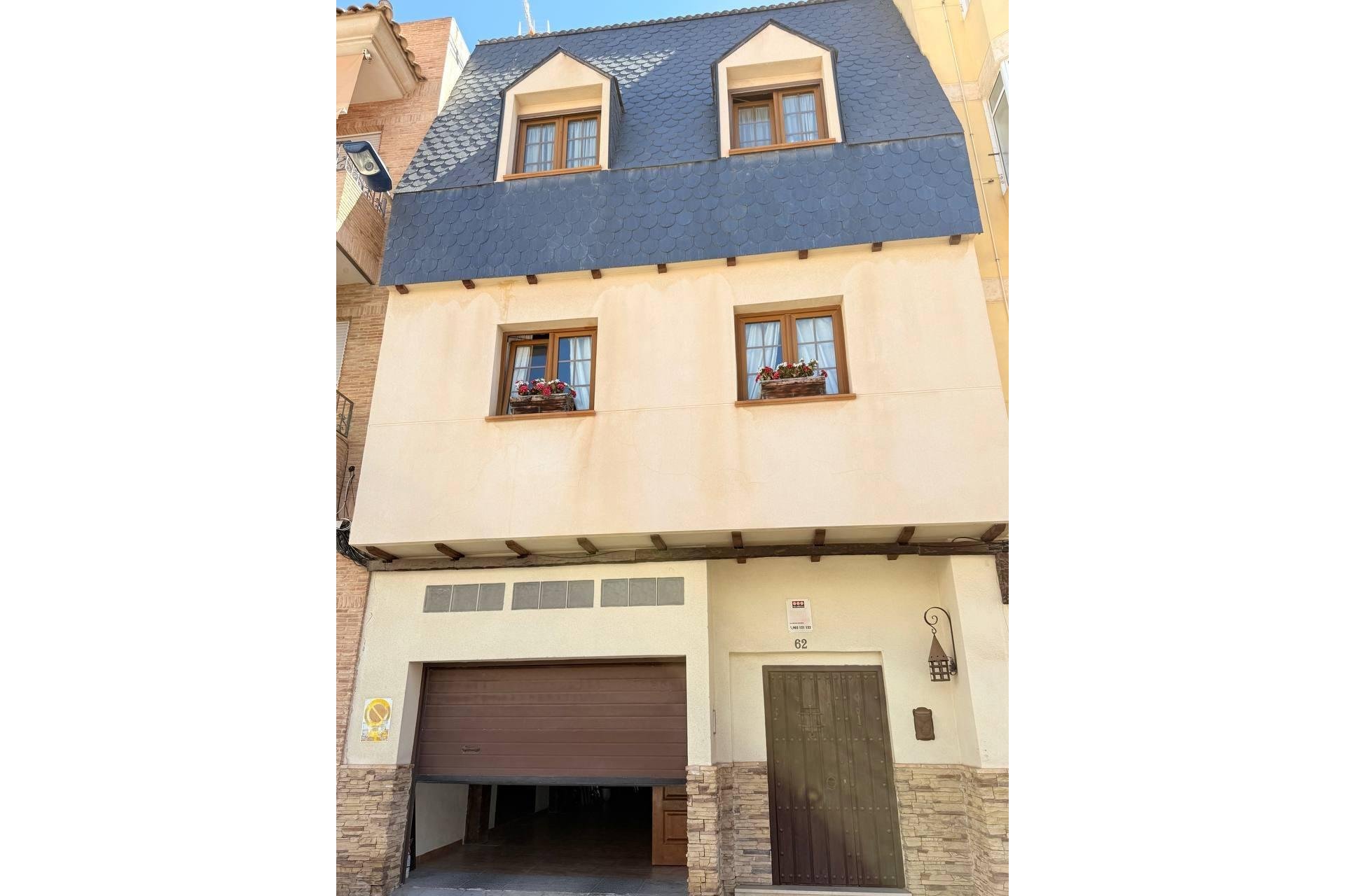 Resale - Townhouse -
Torrevieja