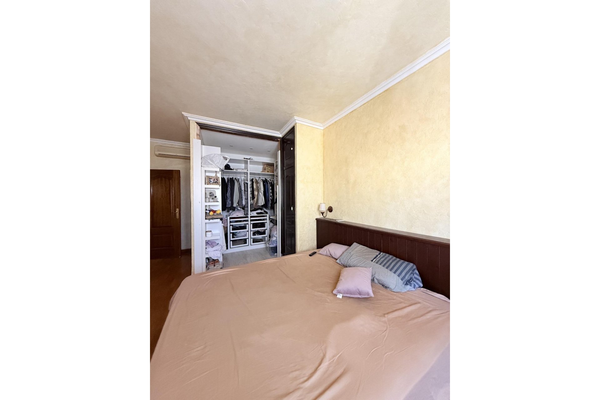 Resale - Townhouse -
Torrevieja