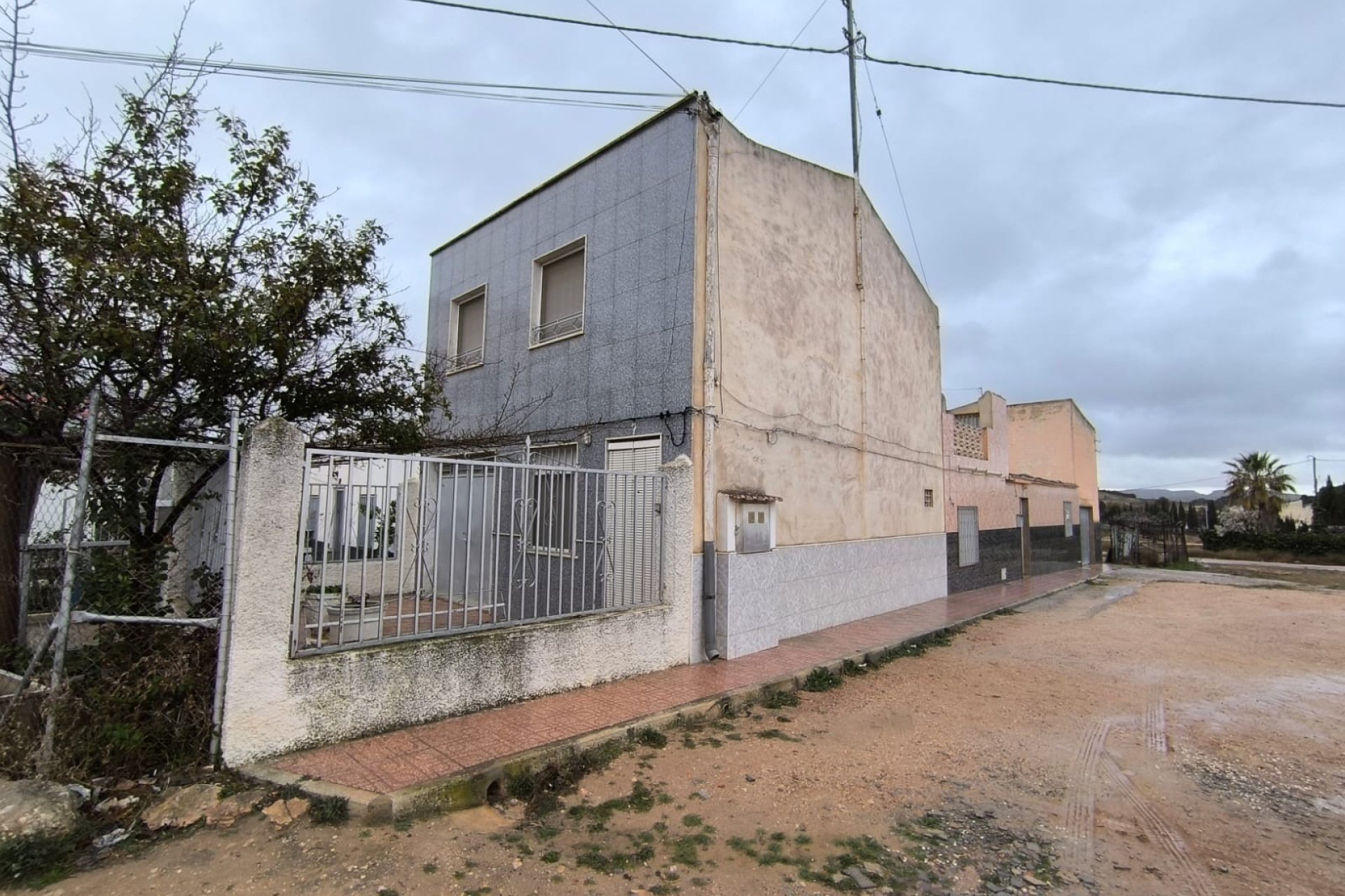Resale - Townhouse -
Yecla - Inland