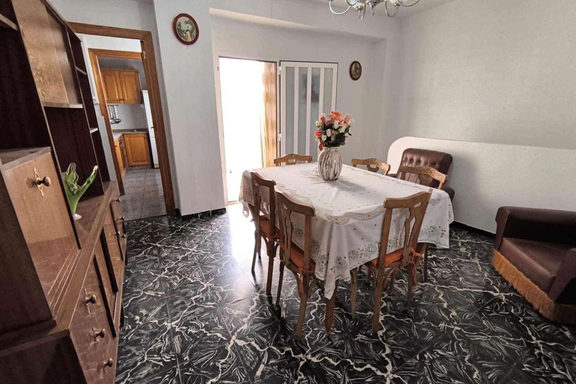 Resale - Townhouse -
Yecla - Inland