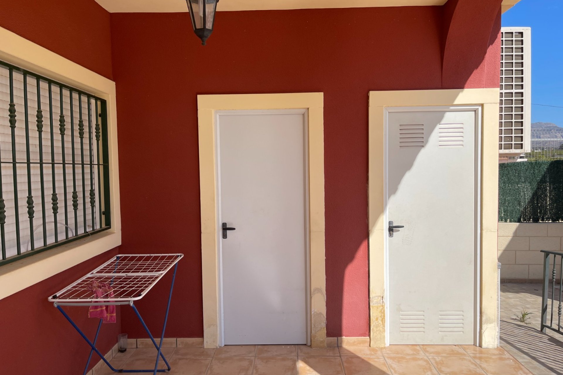 Resale - Villa -
Albatera - Inland