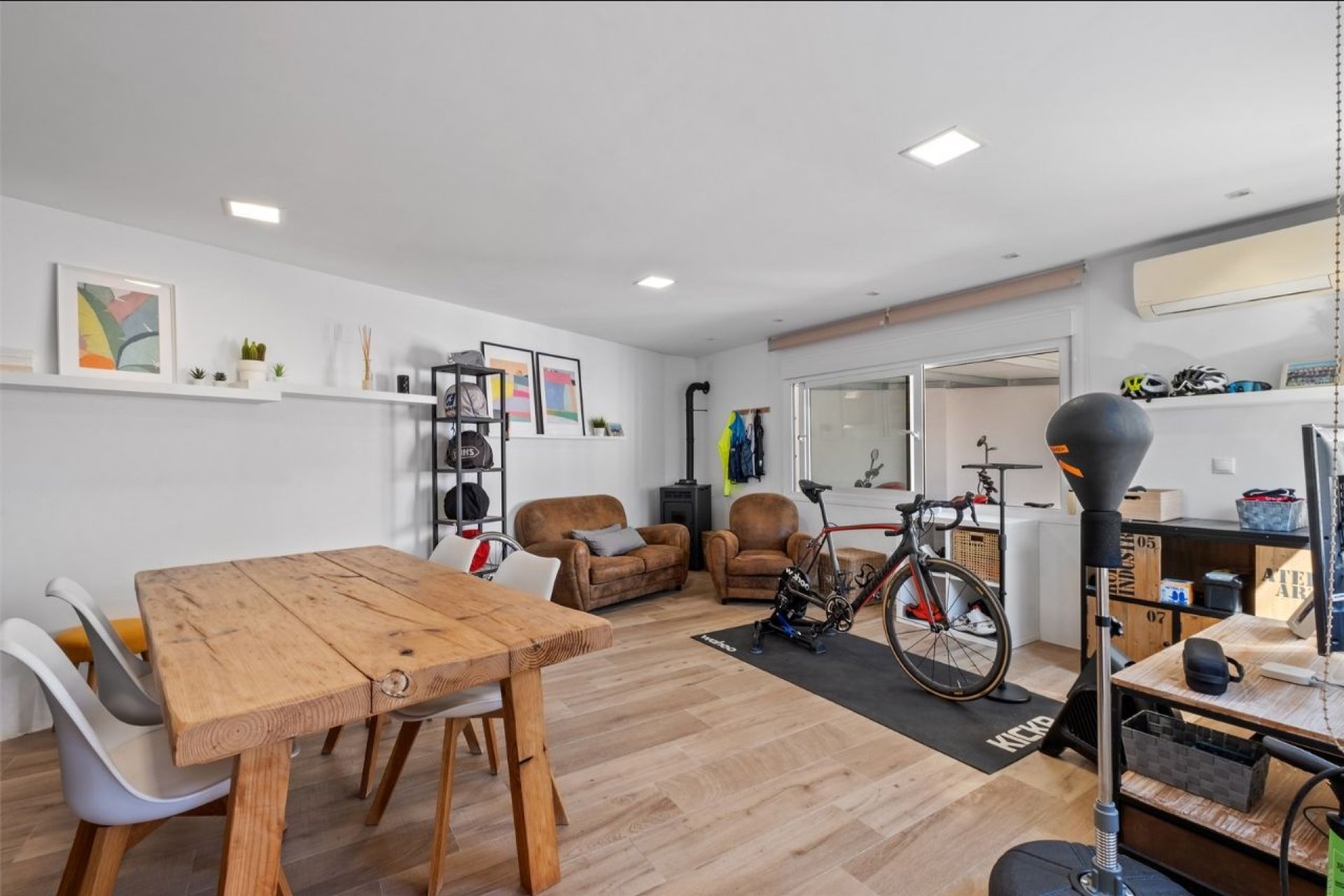 Resale - Villa -
Alfas del Pí - Costa Blanca
