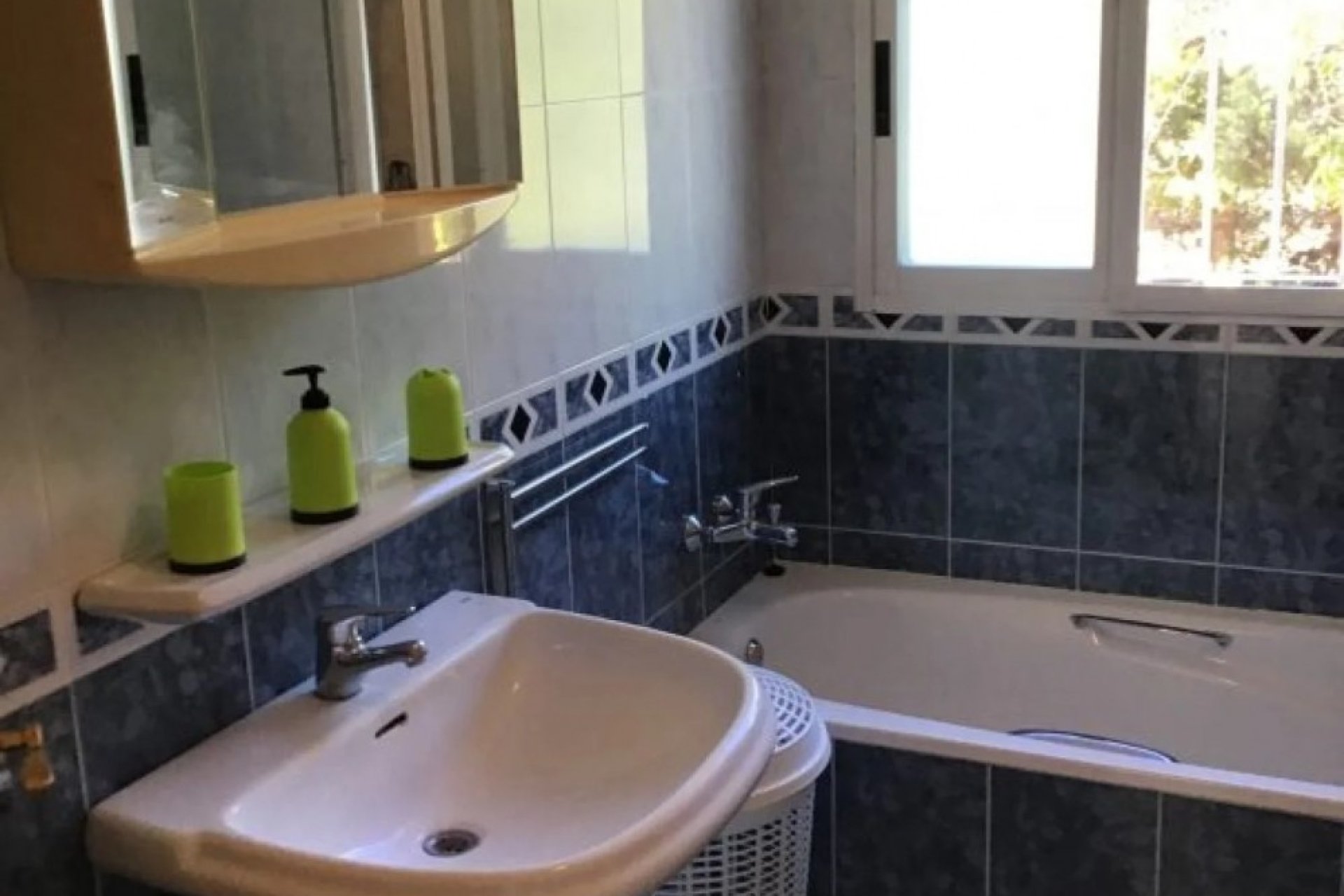Resale - Villa -
Alfas del Pí - Costa Blanca