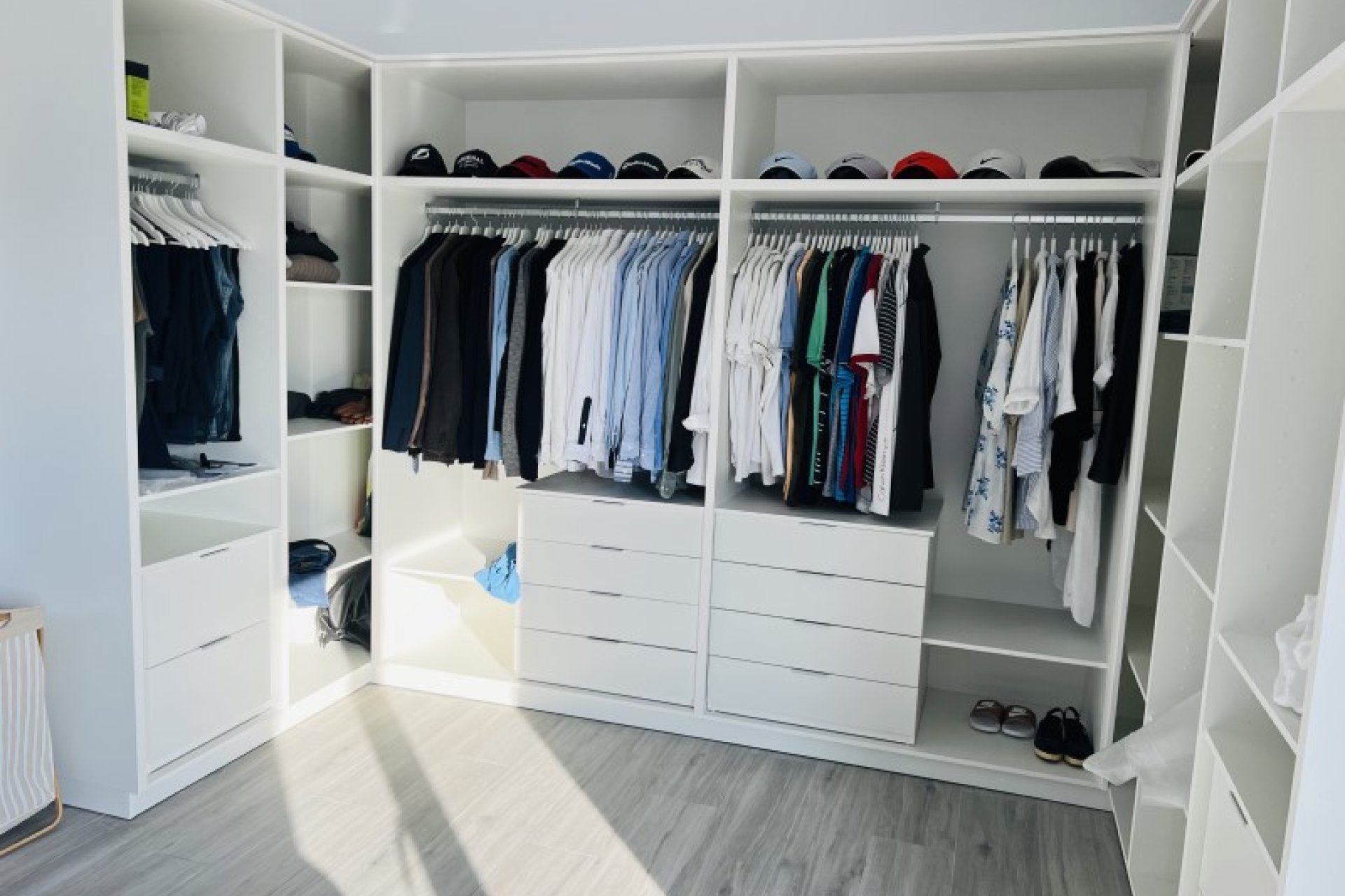 Resale - Villa -
Alfas del Pí - Costa Blanca