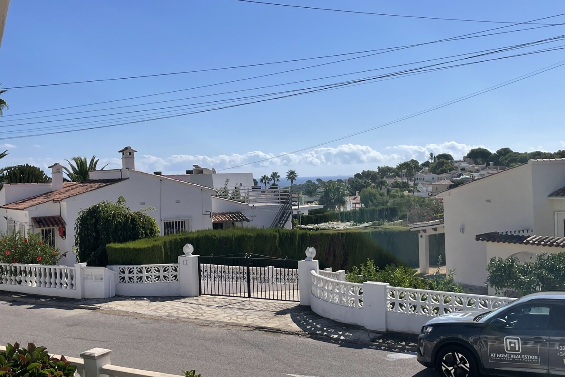 Resale - Villa -
Alfas del Pí - Costa Blanca