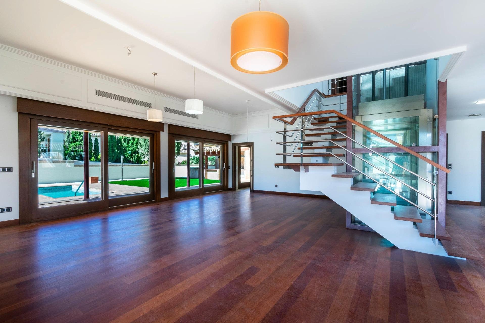 Resale - Villa -
Alfas del Pí - Costa Blanca