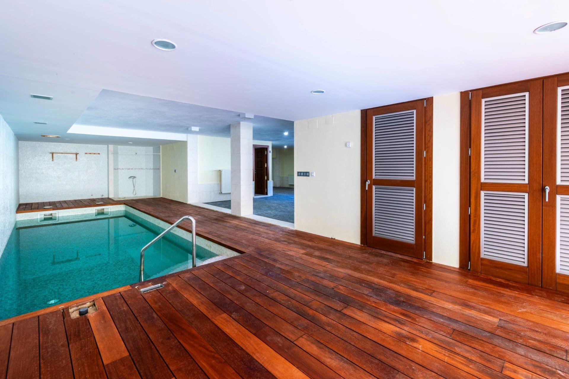 Resale - Villa -
Alfas del Pí - Costa Blanca