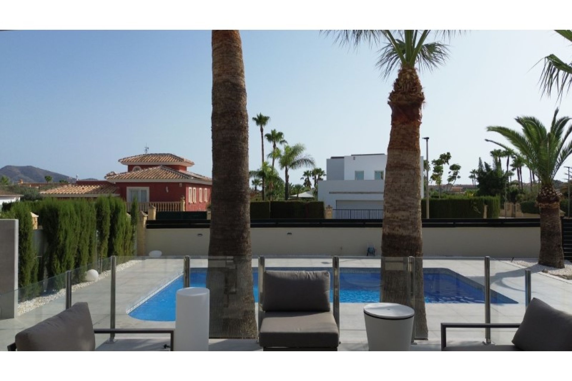 Resale - Villa -
Alfas del Pí - Costa Blanca