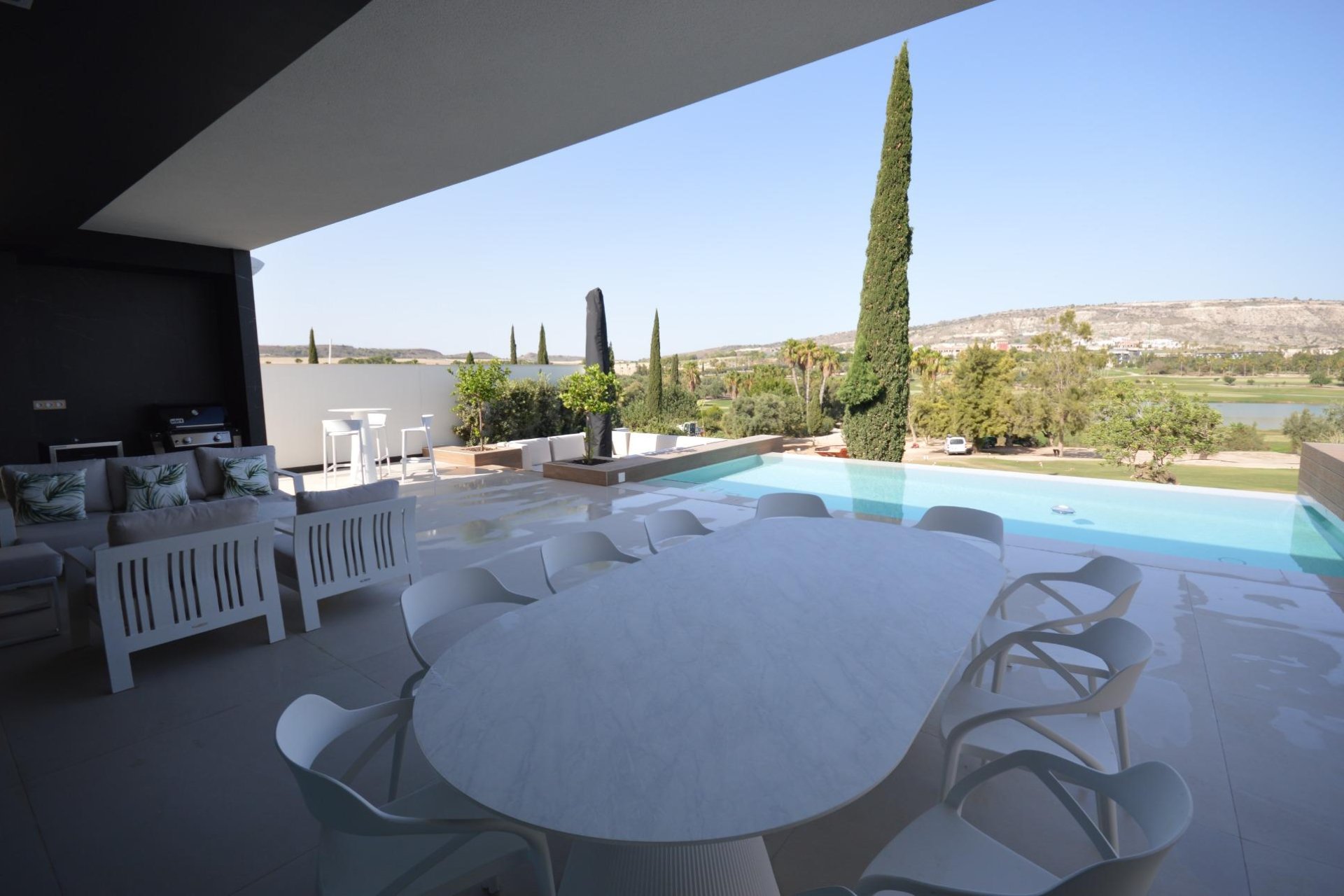 Resale - Villa -
Algorfa - Comunidad Valenciana