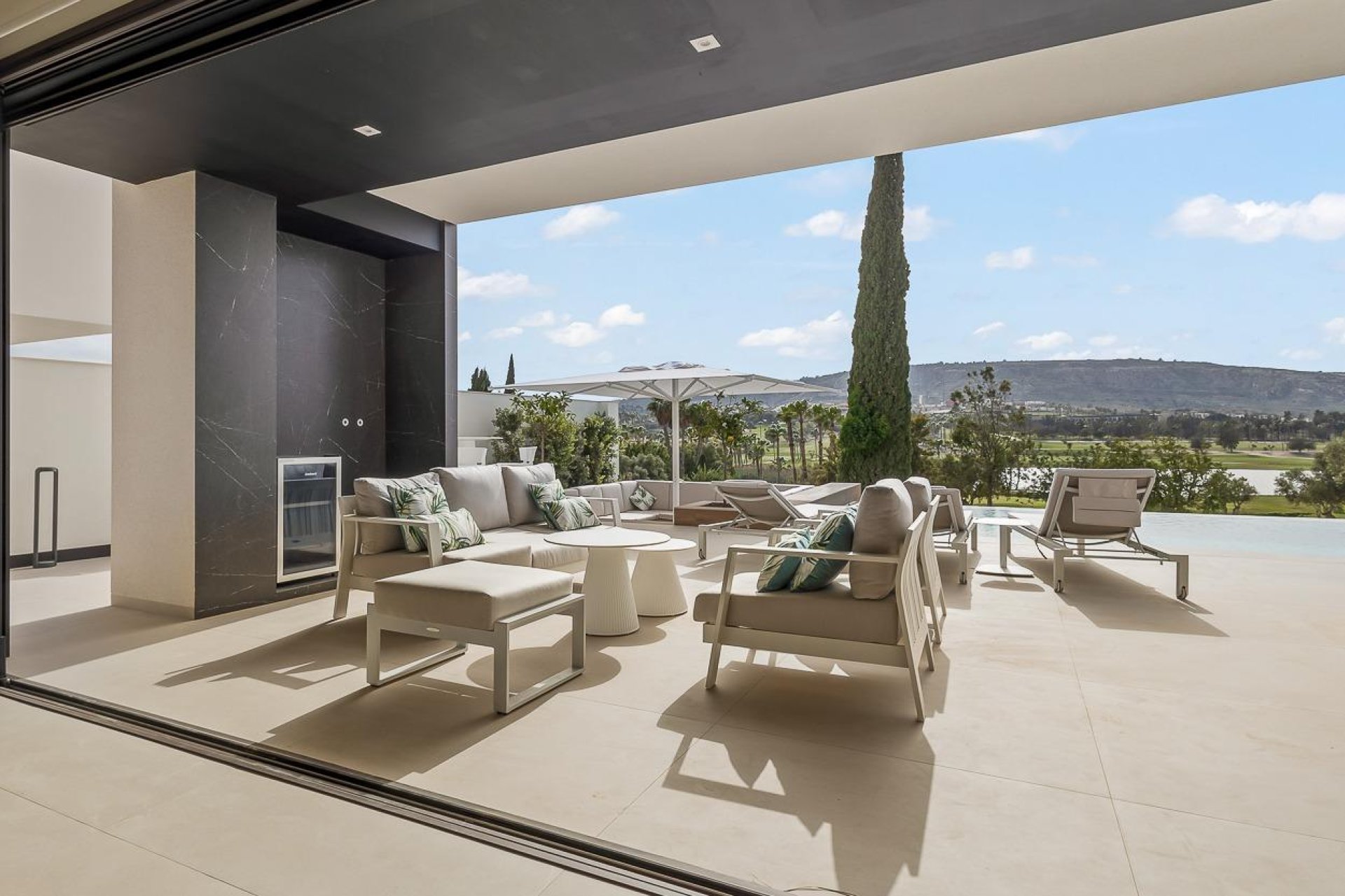Resale - Villa -
Algorfa - Comunidad Valenciana