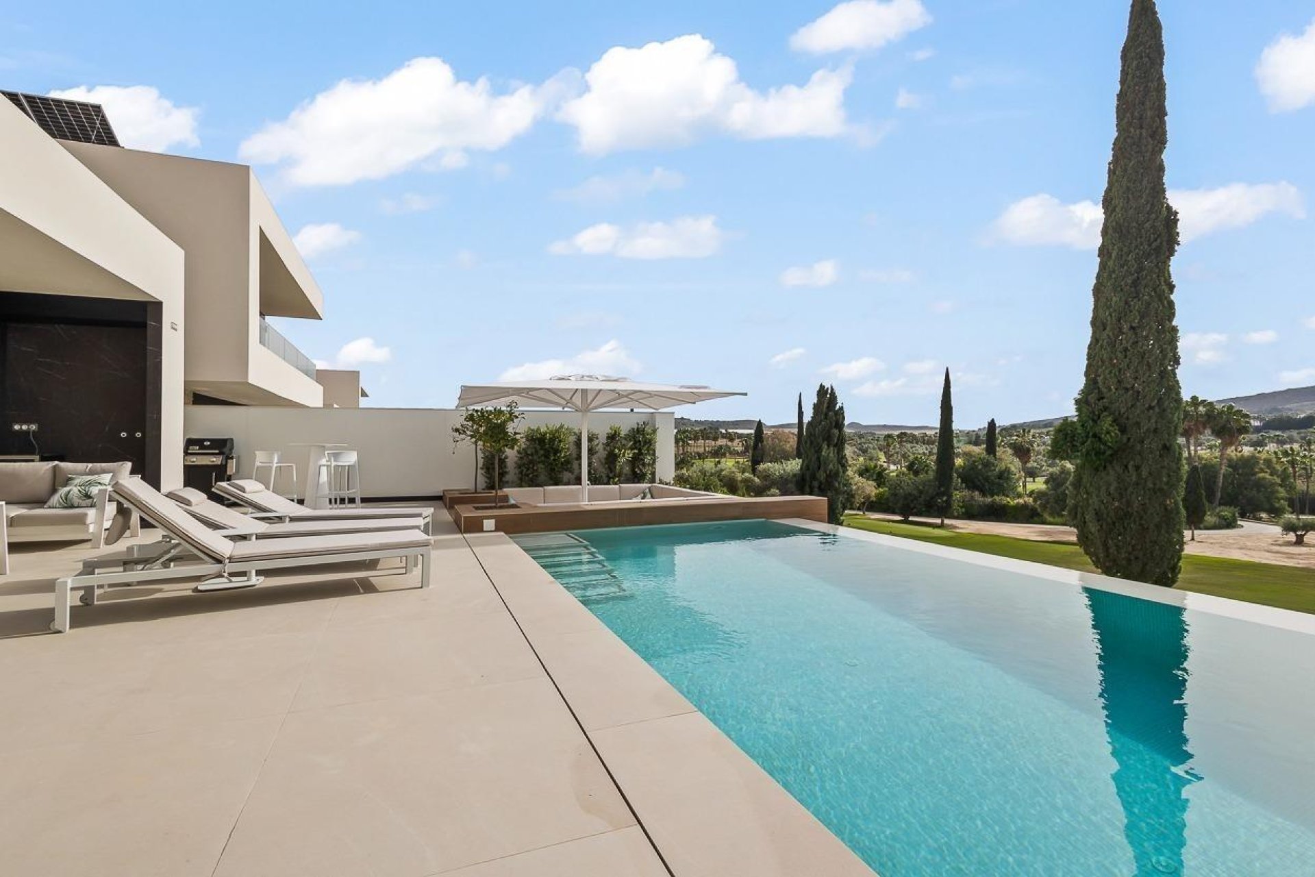 Resale - Villa -
Algorfa - Comunidad Valenciana