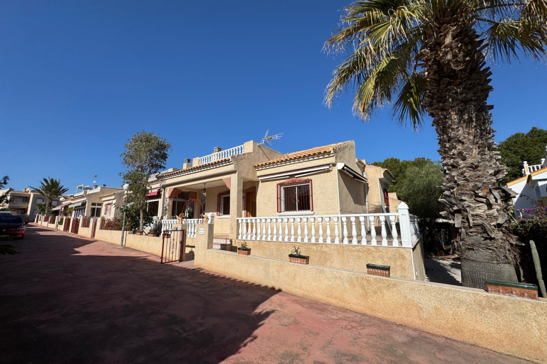 Resale - Villa -
Algorfa - Inland