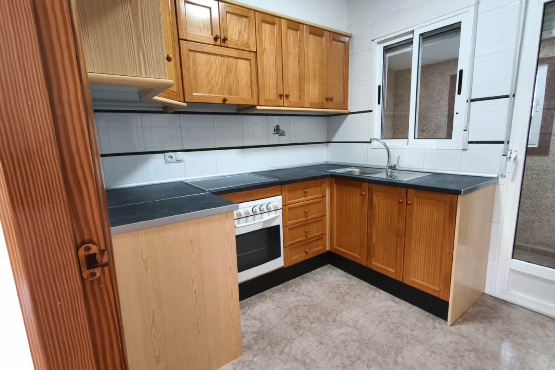 Resale - Villa -
Algorfa - Inland