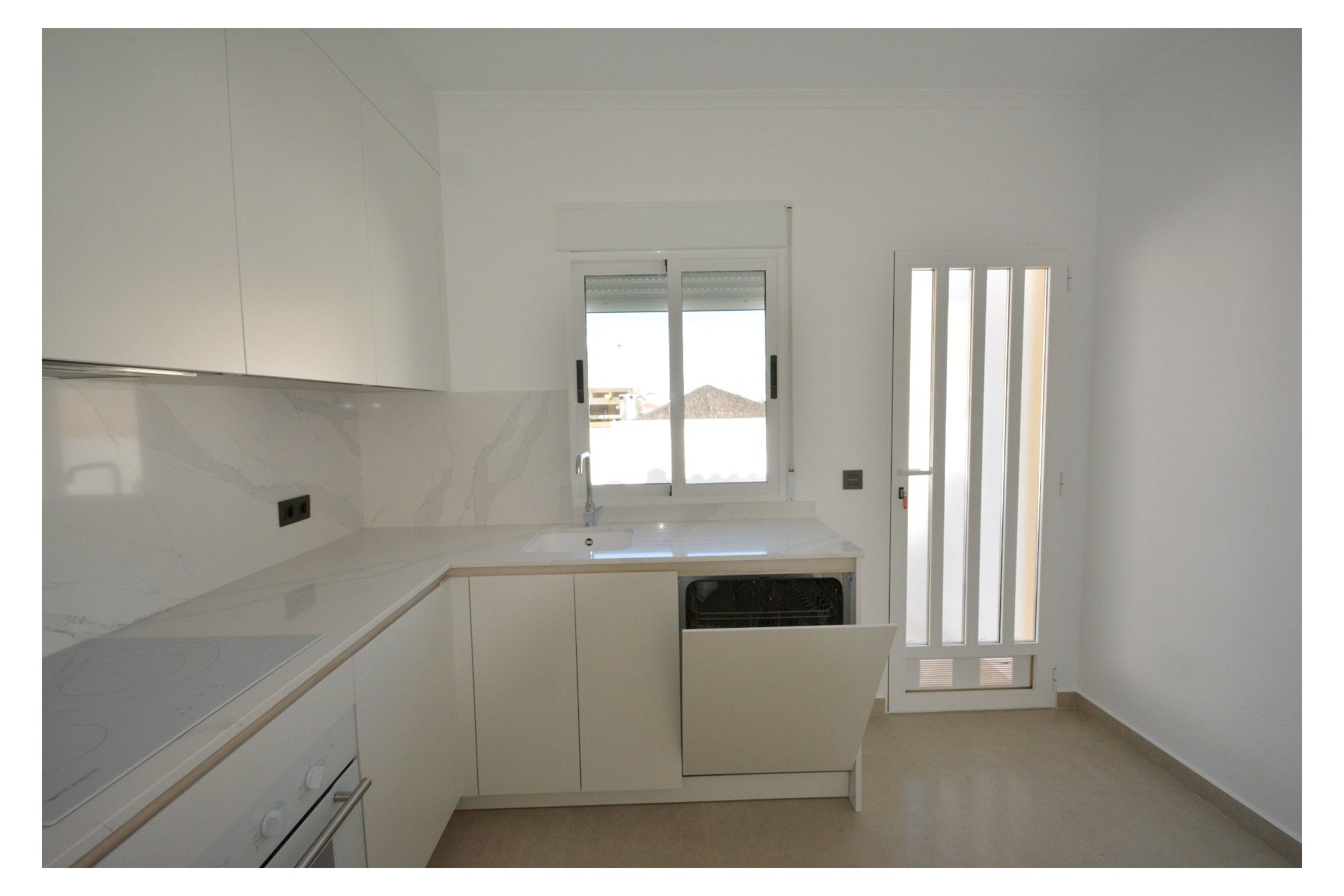 Resale - Villa -
Algorfa - Inland