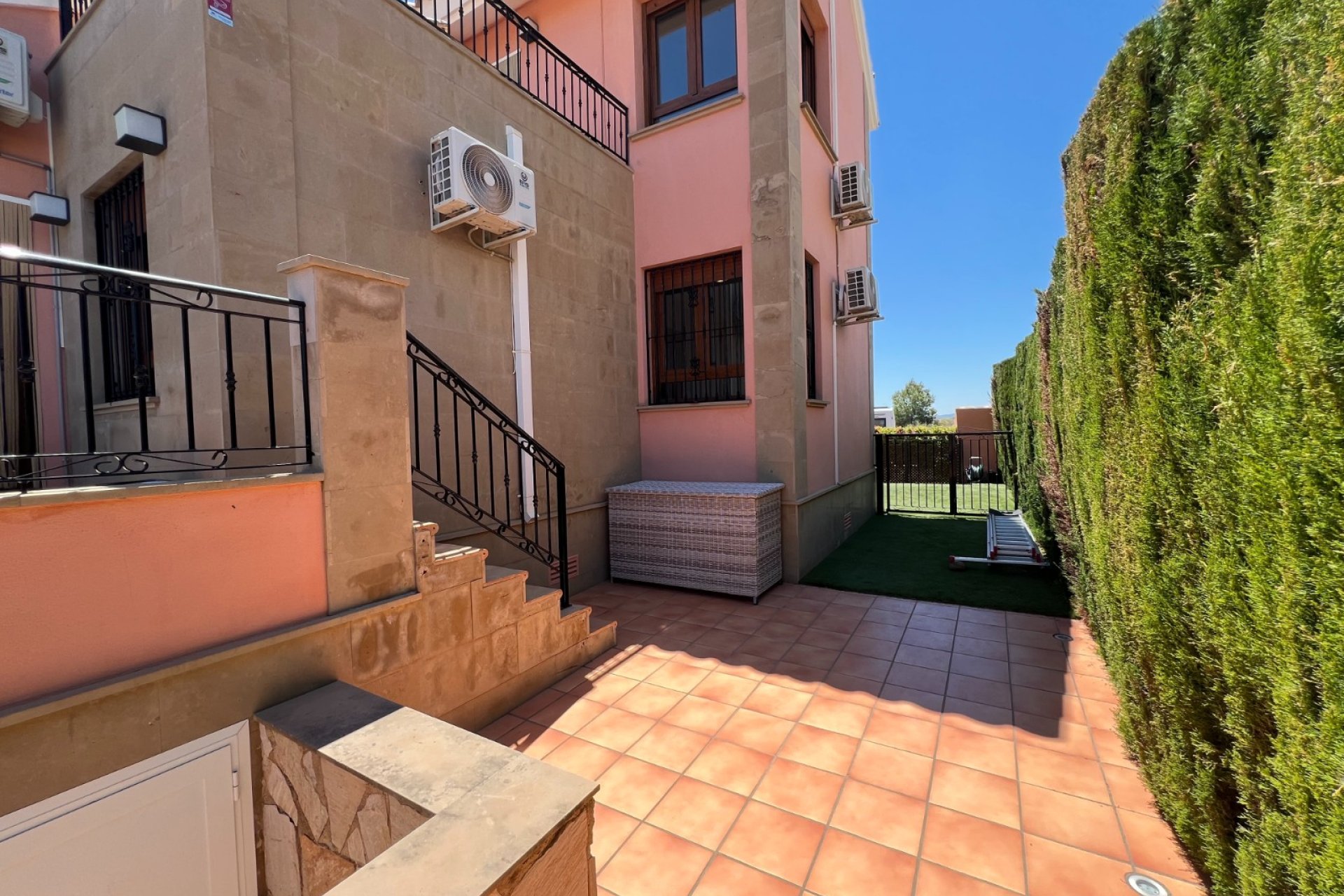 Resale - Villa -
Algorfa - Inland