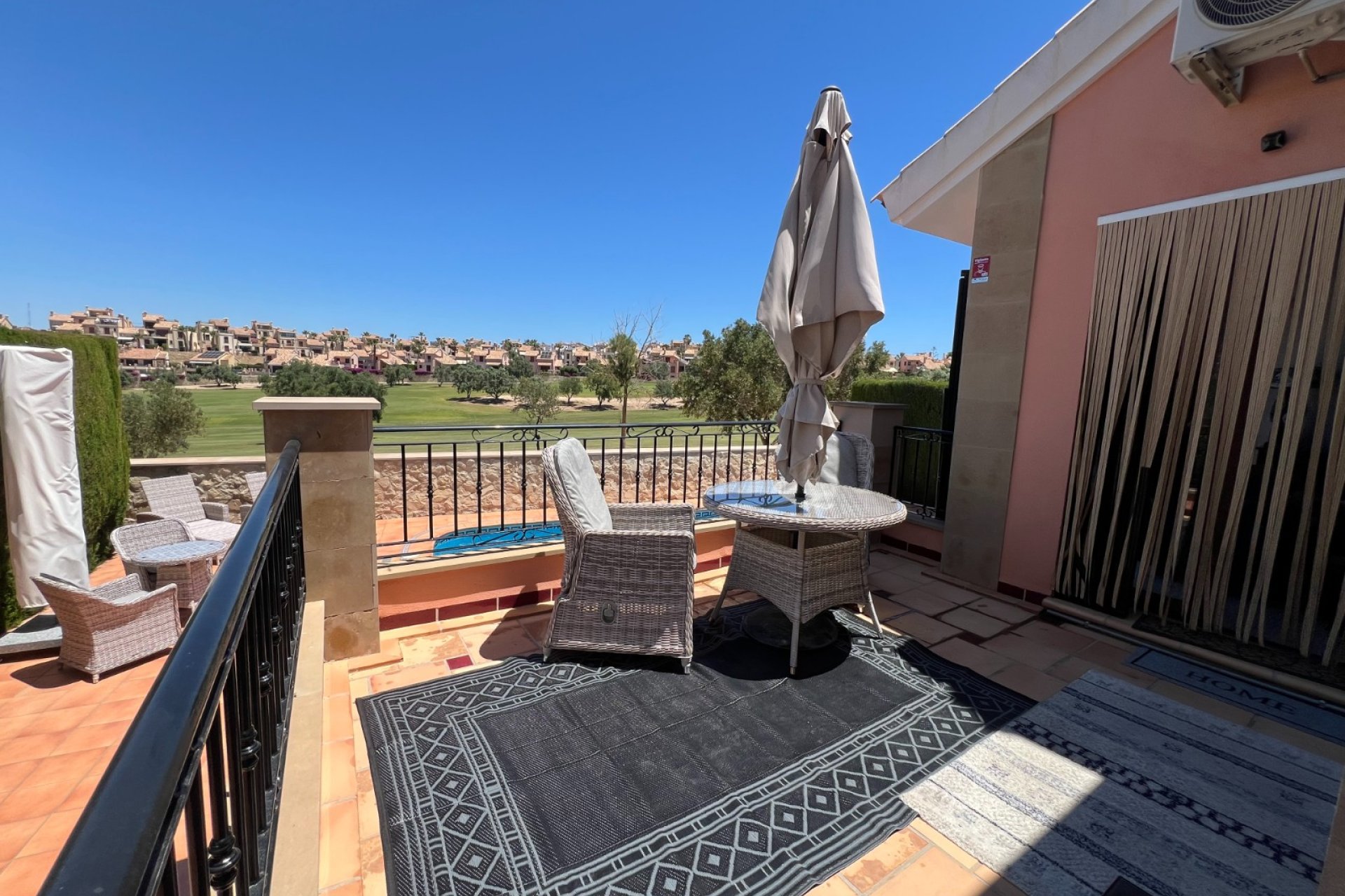 Resale - Villa -
Algorfa - Inland