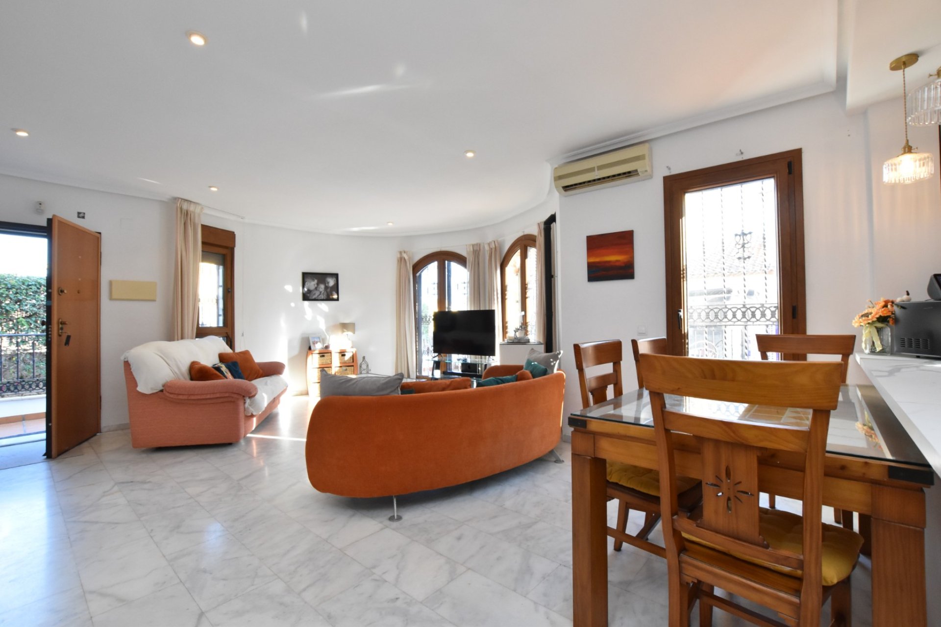 Resale - Villa -
Algorfa - Inland