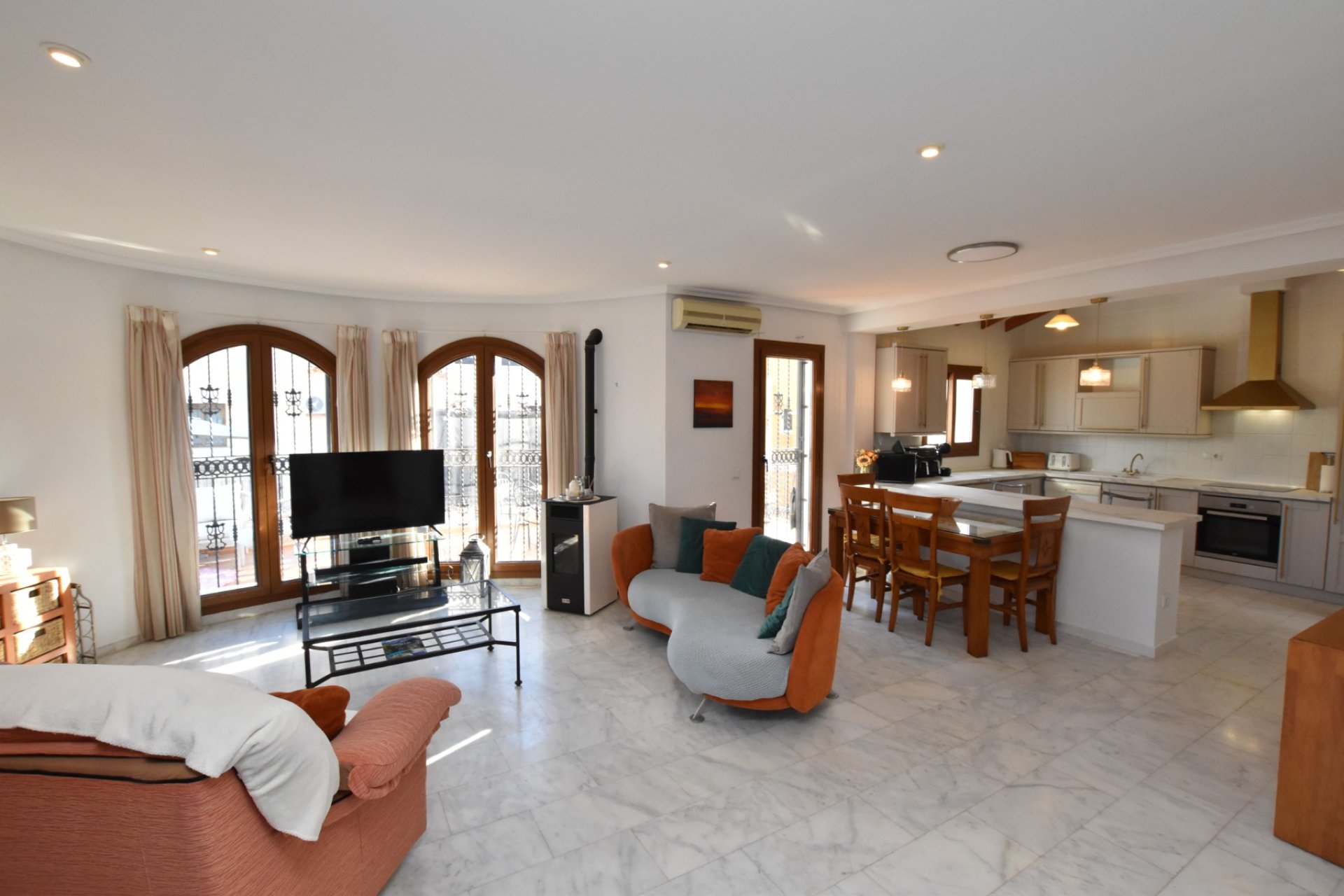 Resale - Villa -
Algorfa - Inland