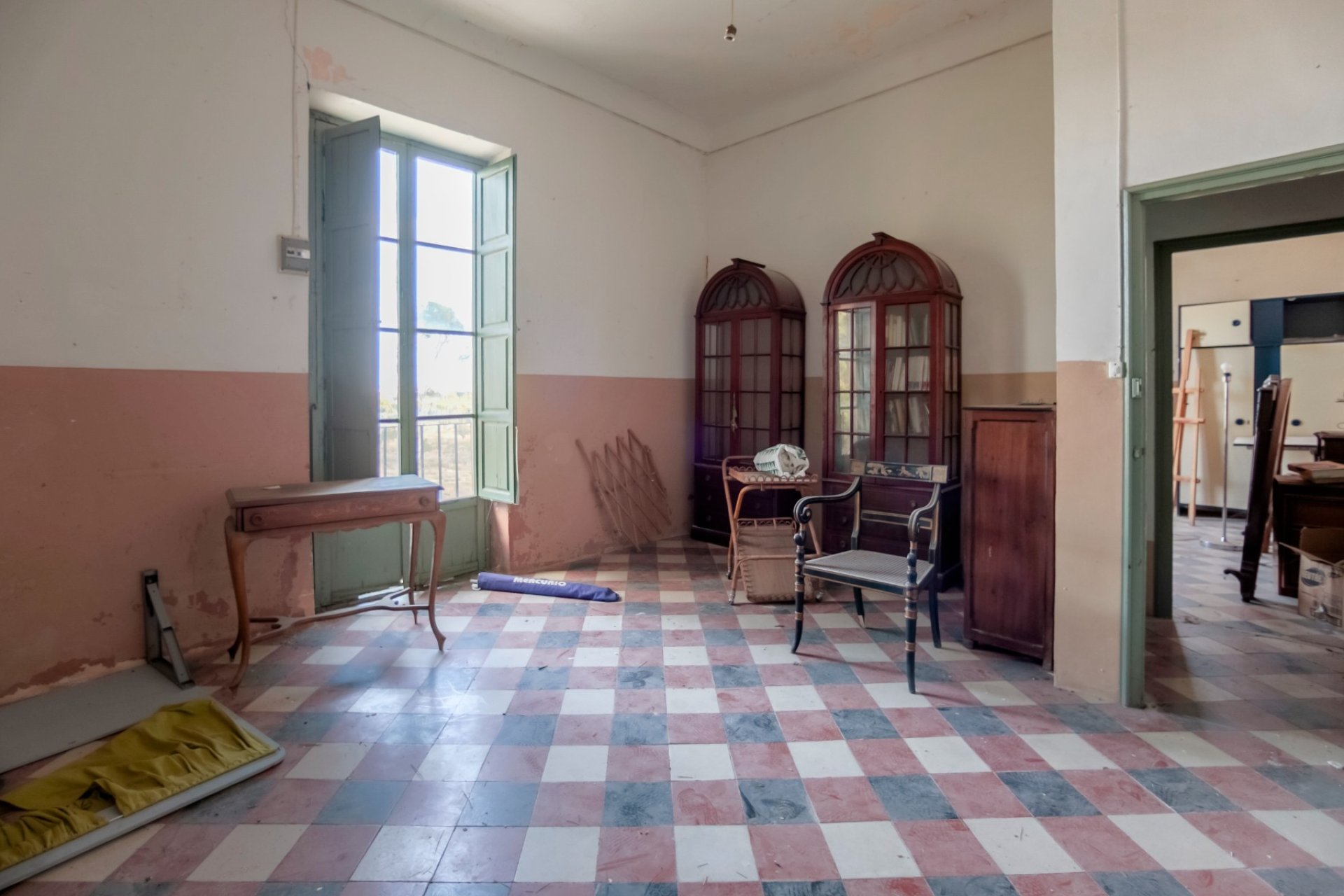 Resale - Villa -
Alicante - Costa Blanca