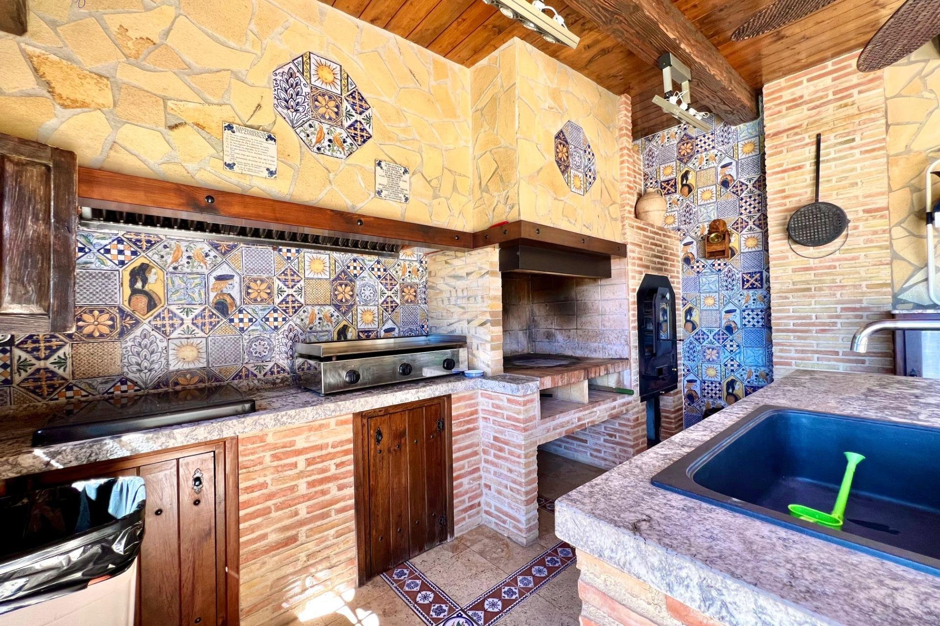 Resale - Villa -
Almoradí - Comunidad Valenciana