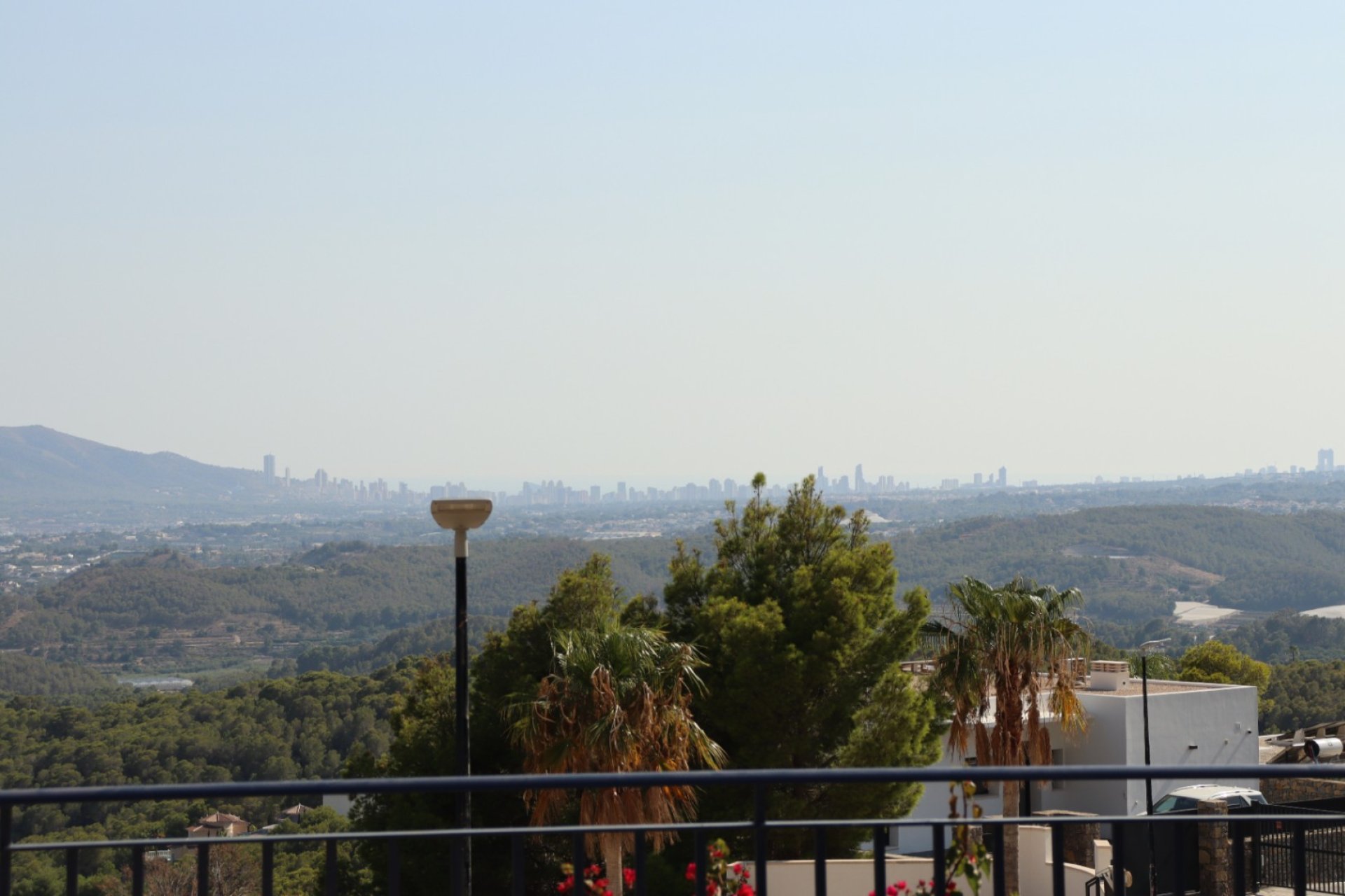 Resale - Villa -
Altea - Costa Blanca