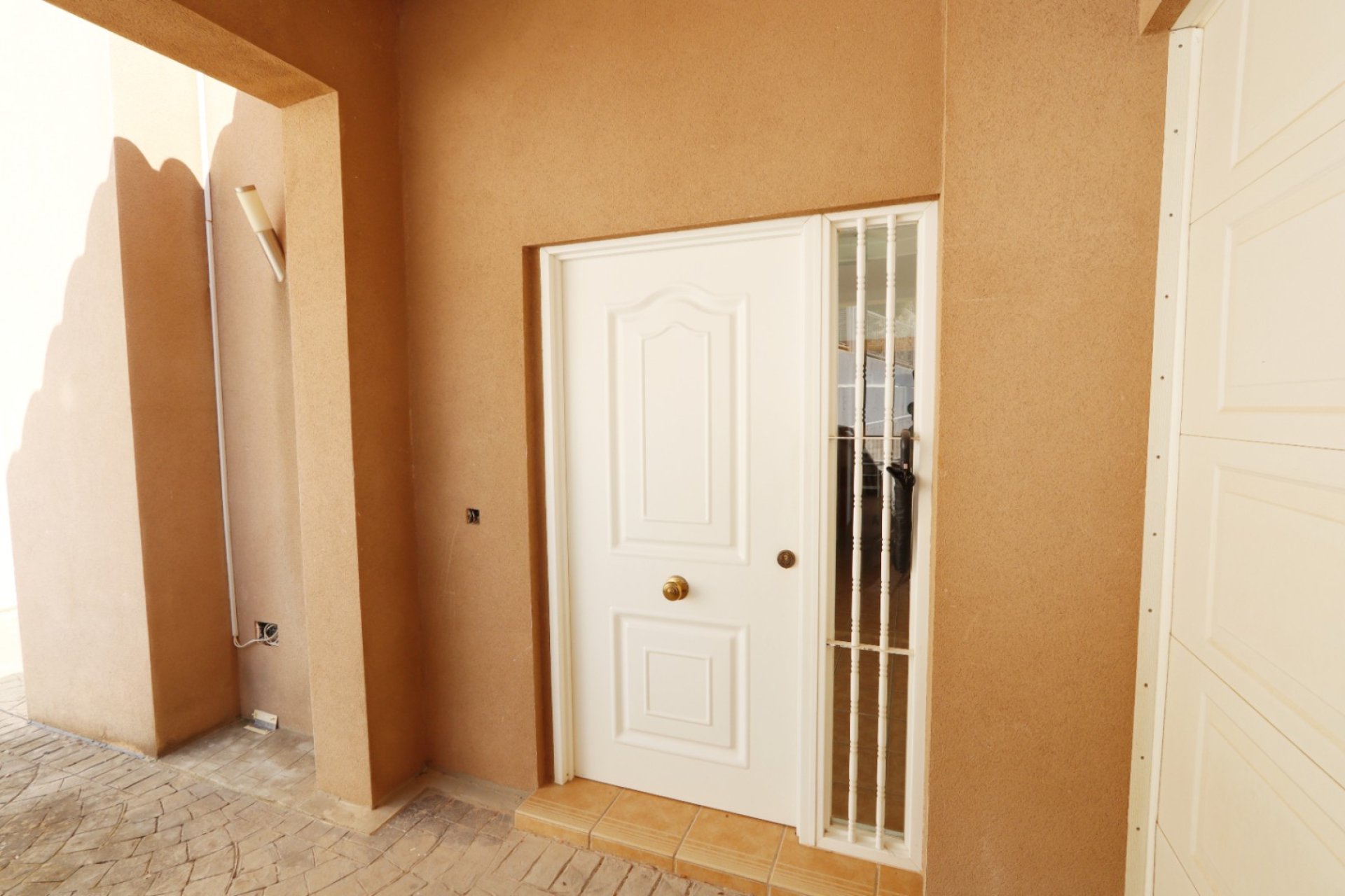 Resale - Villa -
Altea - Costa Blanca