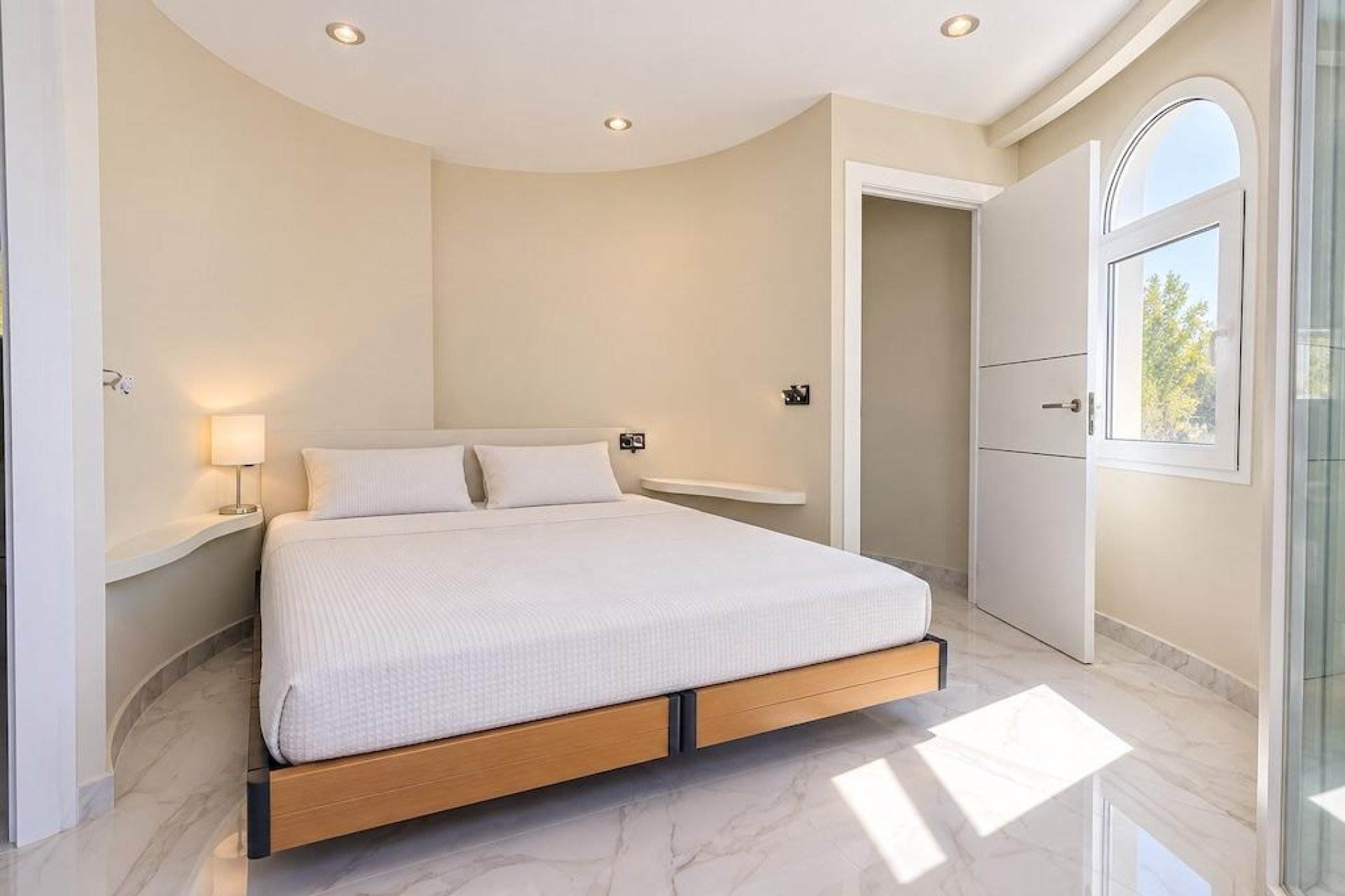 Resale - Villa -
Altea - Costa Blanca