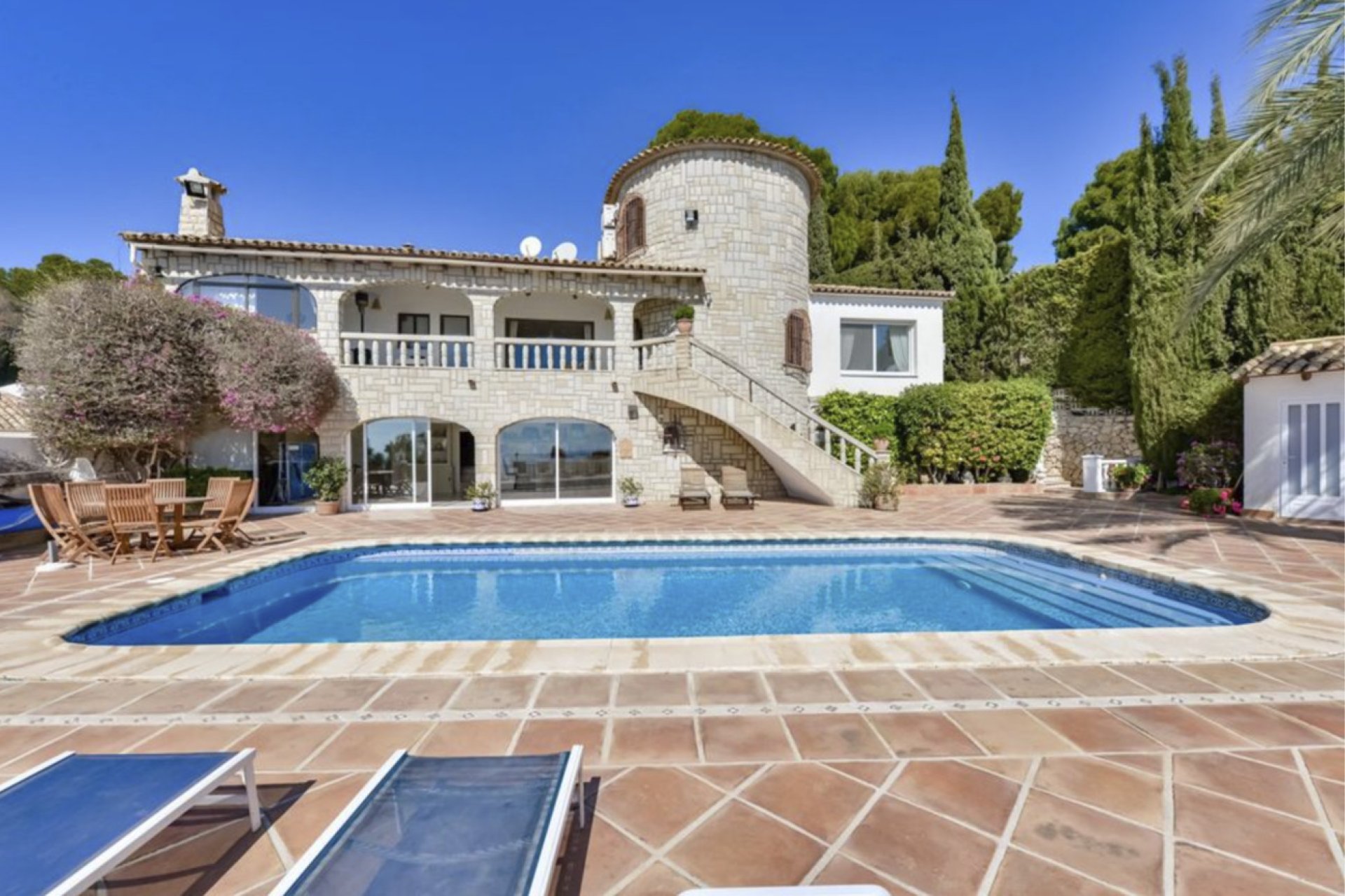 Resale - Villa -
Altea - Mascarat