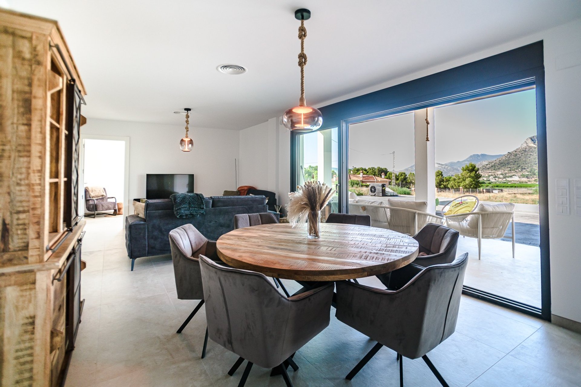 Resale - Villa -
Aspe - Inland