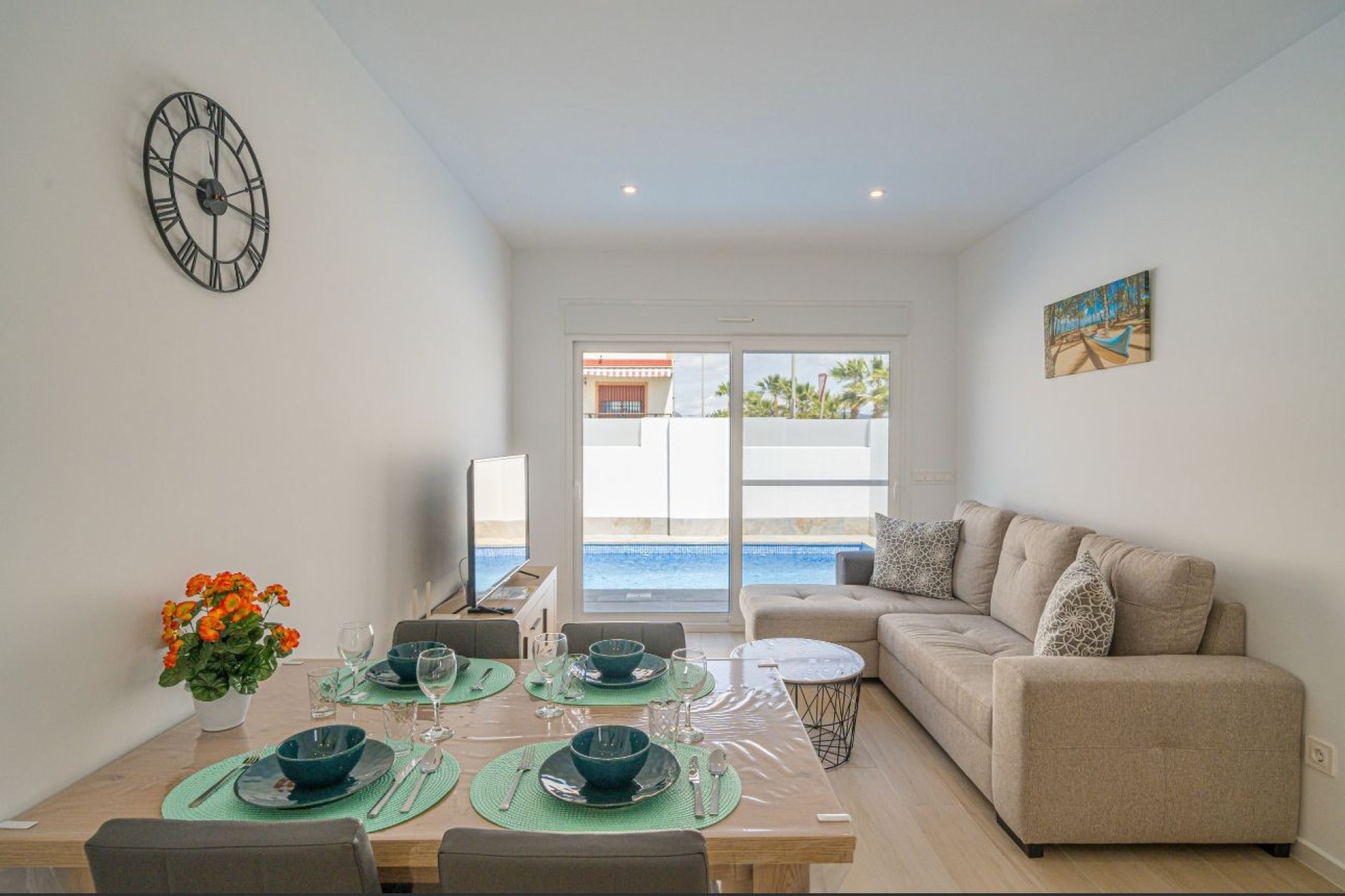 Resale - Villa -
Avileses - Inland