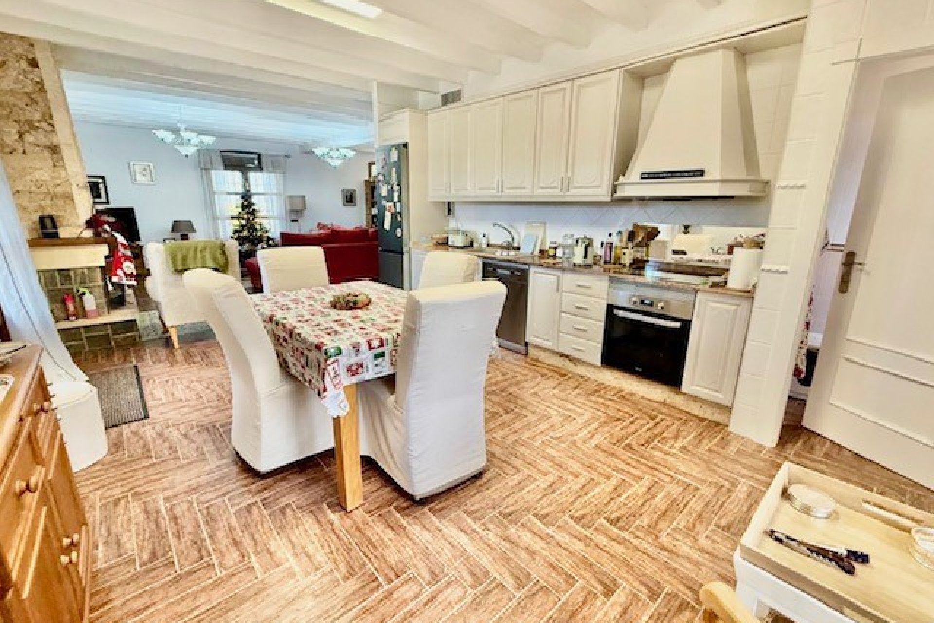 Resale - Villa -
Avileses - Inland