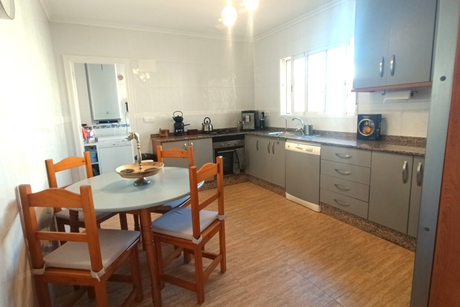 Resale - Villa -
Avileses - Inland