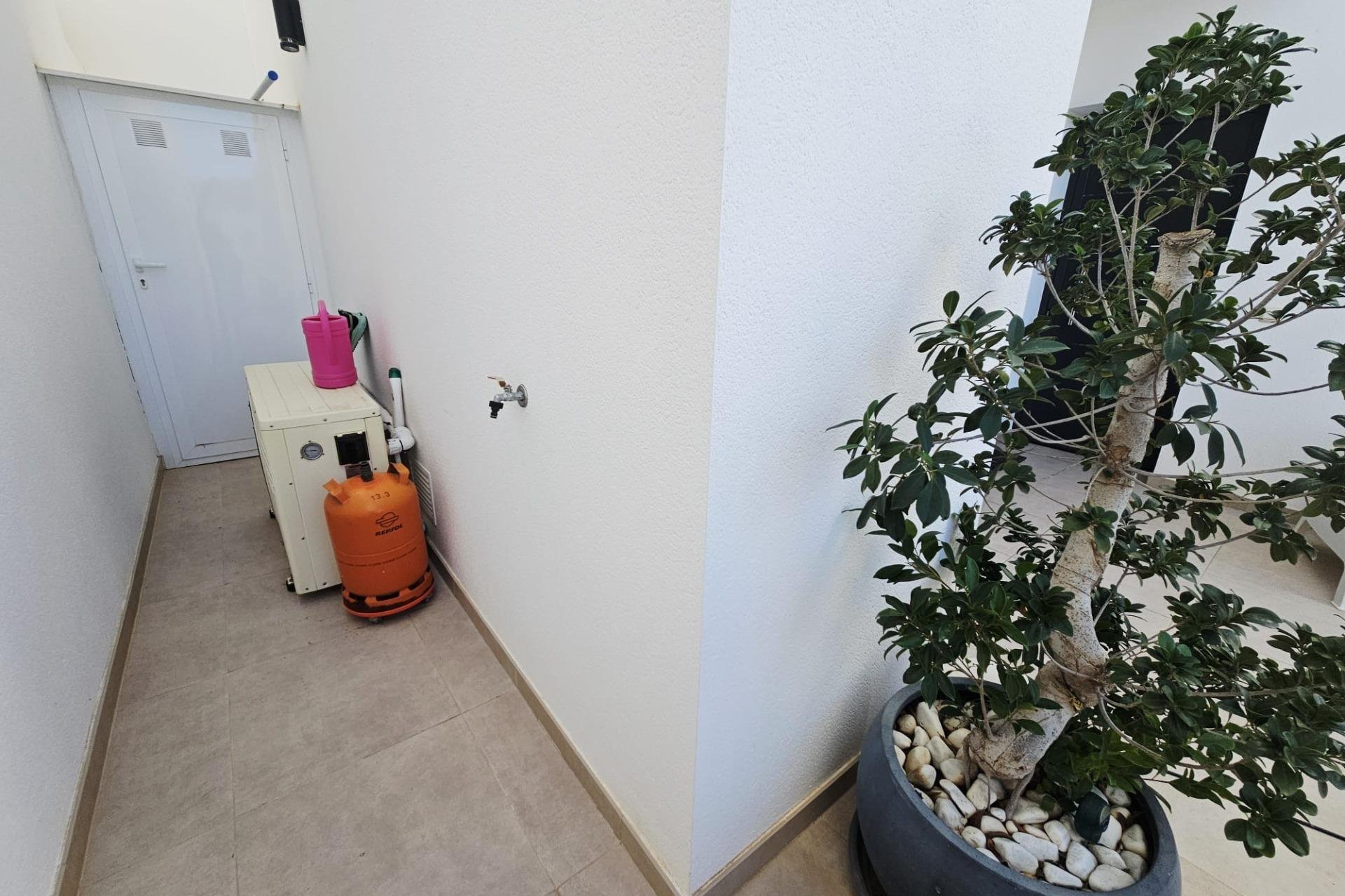 Resale - Villa -
Benijofar - Benimar